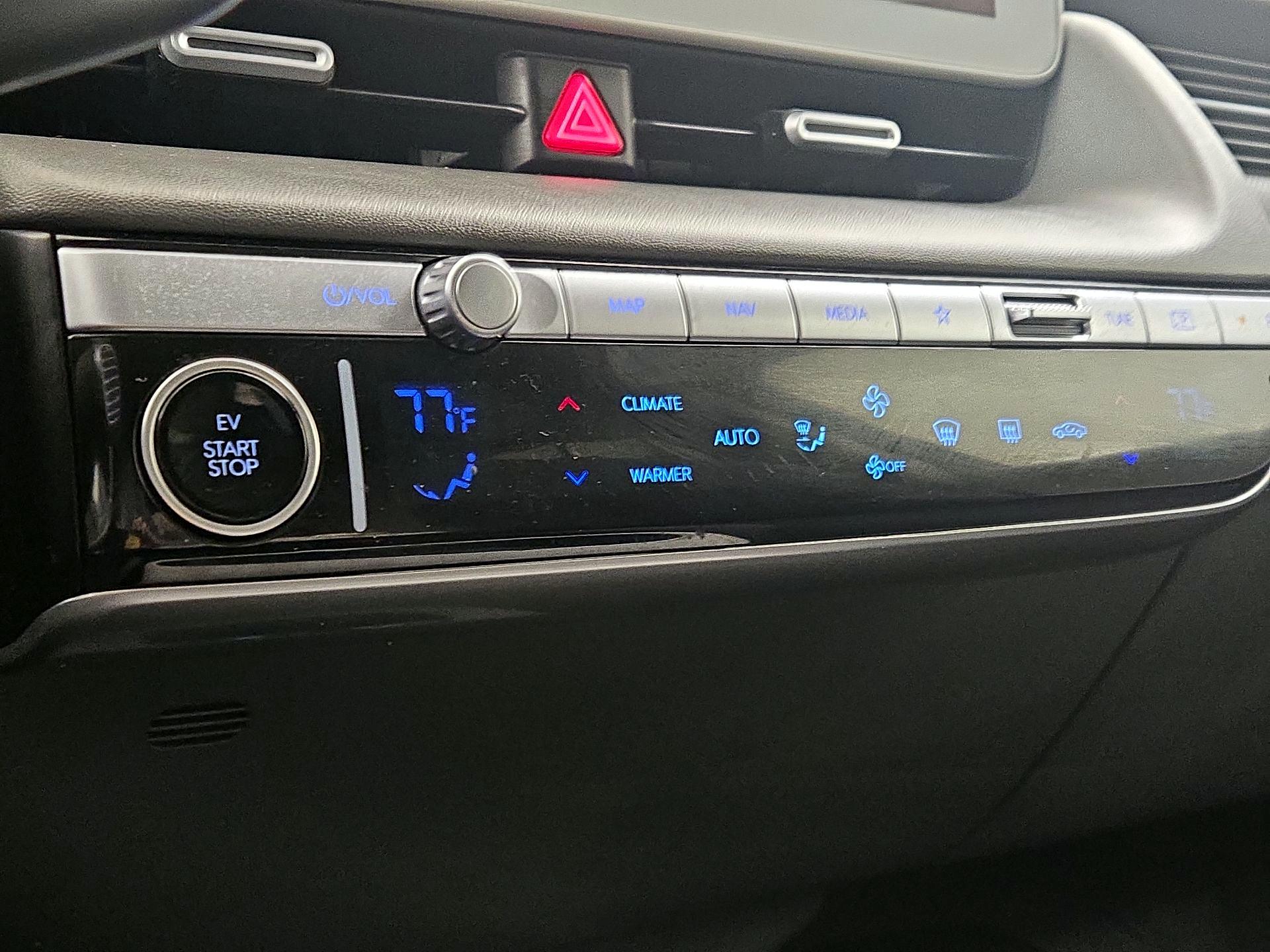 Thumbnail: 2023 Hyundai Ioniq 5 - 17