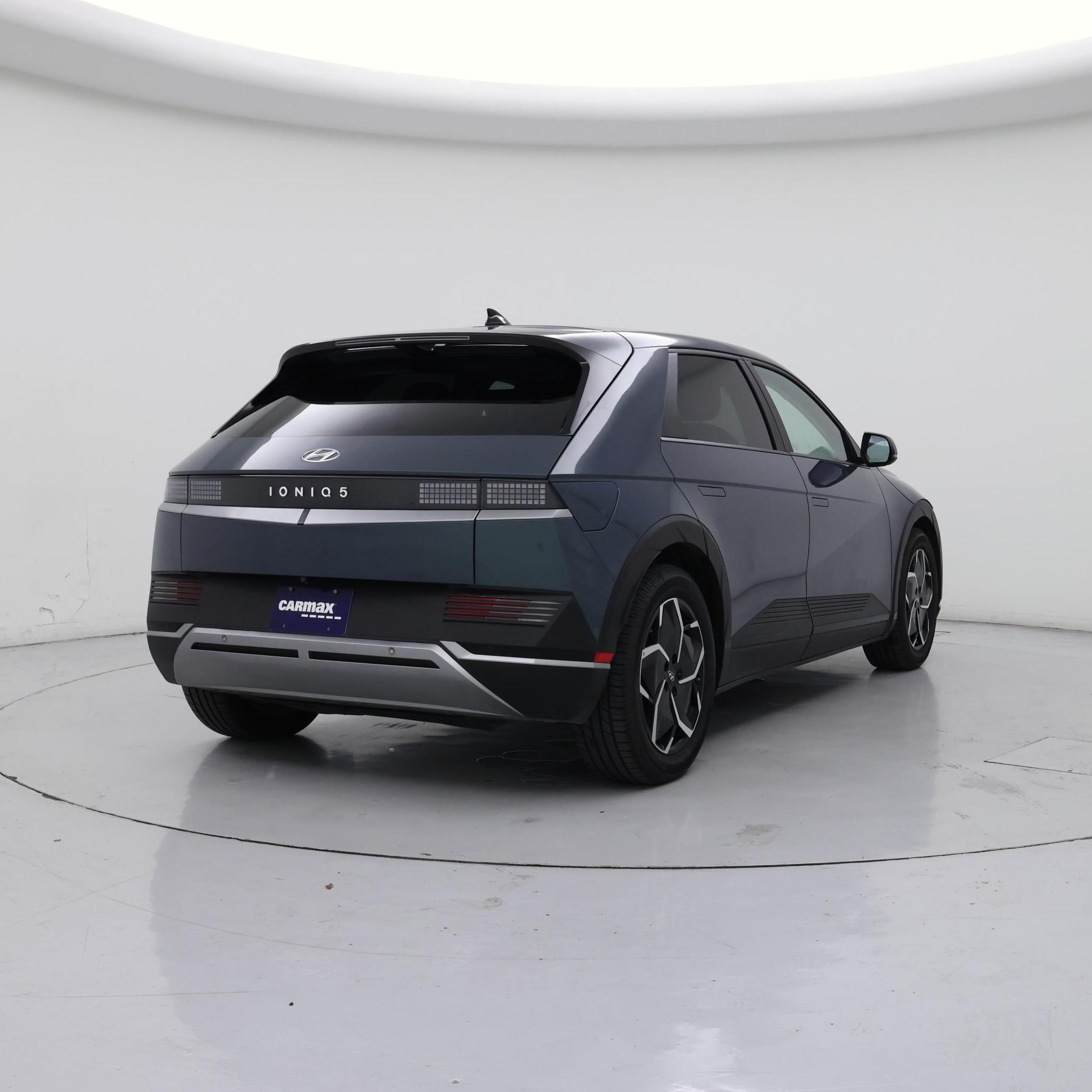 Thumbnail: 2023 Hyundai Ioniq 5 - 8