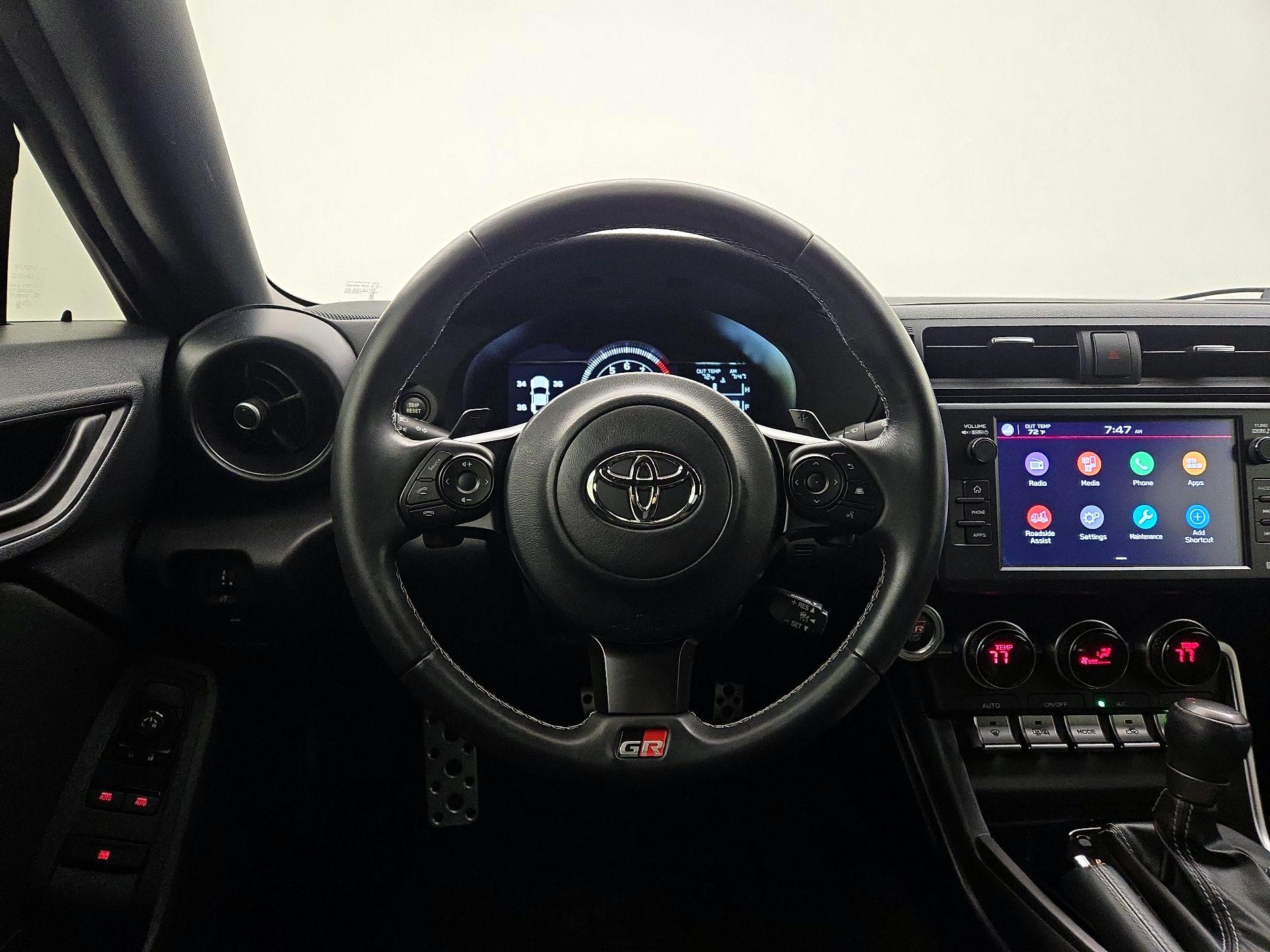 Thumbnail: 2022 Toyota GR86 - 10