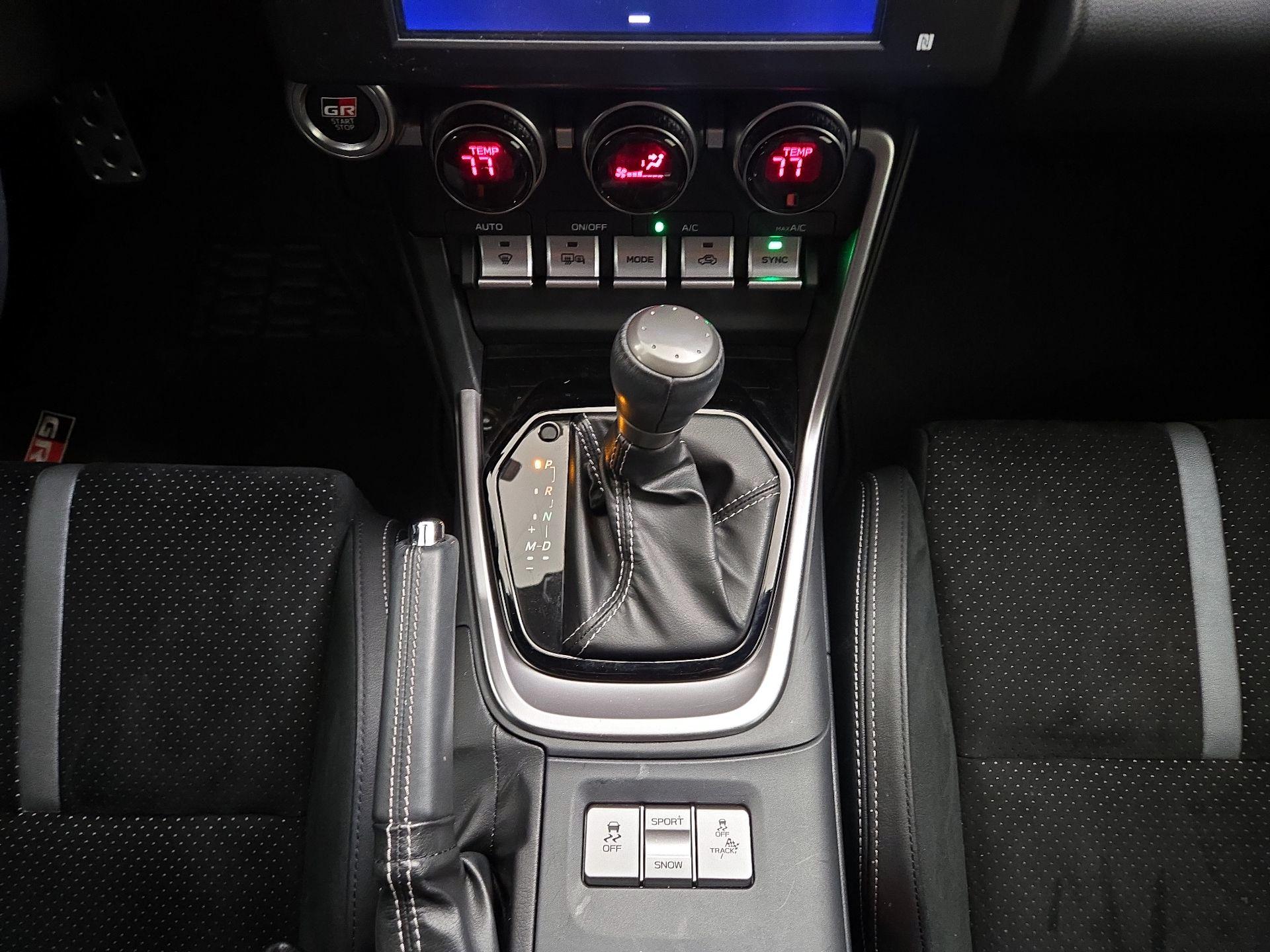 Thumbnail: 2022 Toyota GR86 - 17