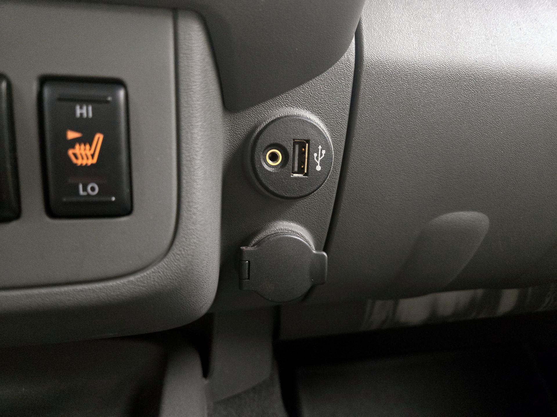 Thumbnail: 2019 Nissan Frontier - 19