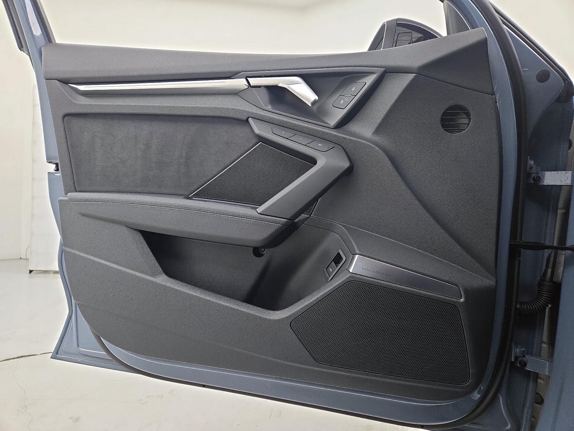 Thumbnail: 2024 Audi RS 3 - 12