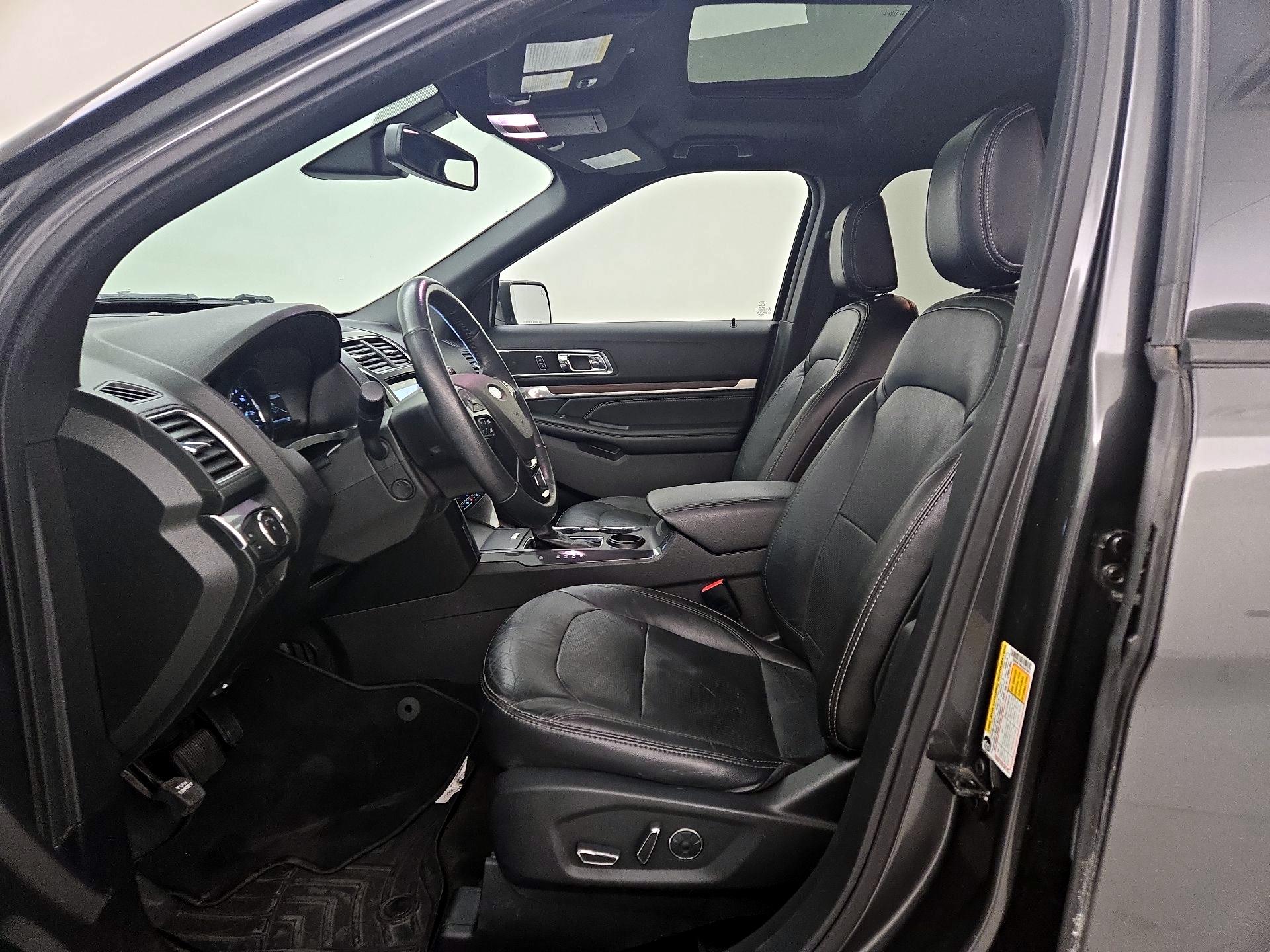 Thumbnail: 2018 Ford Explorer - 11