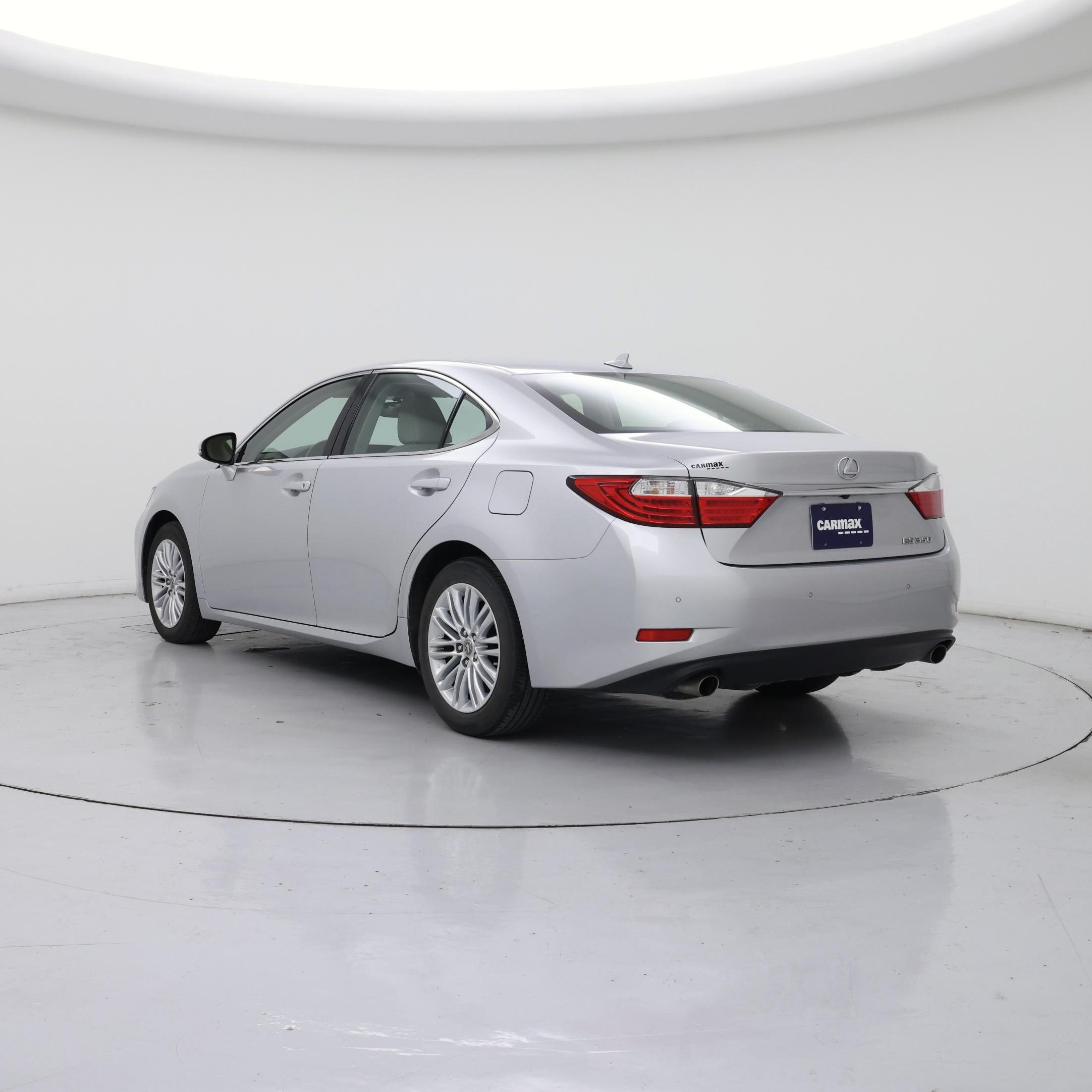 Thumbnail: 2014 Lexus ES - 2