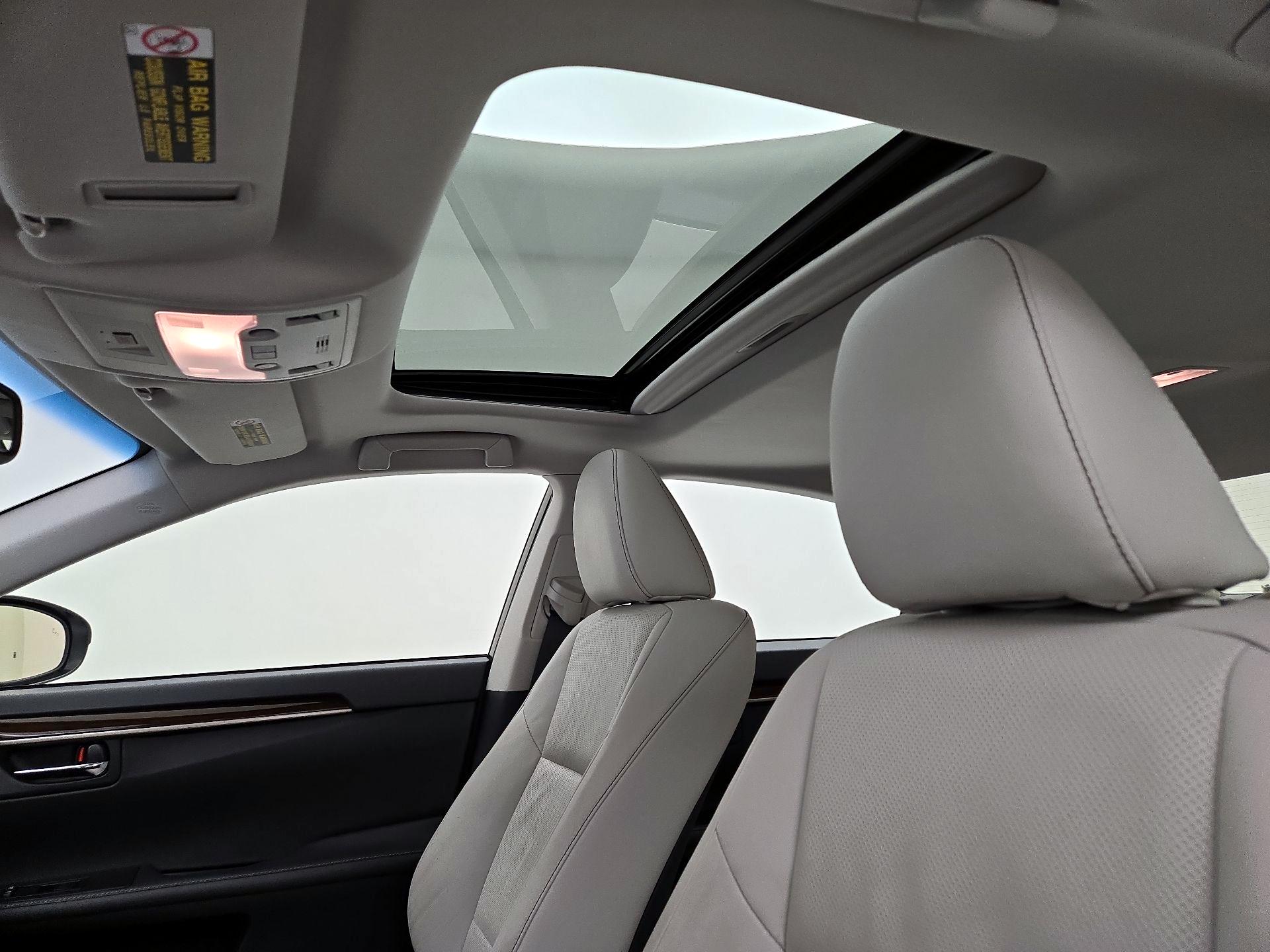 Thumbnail: 2014 Lexus ES - 20