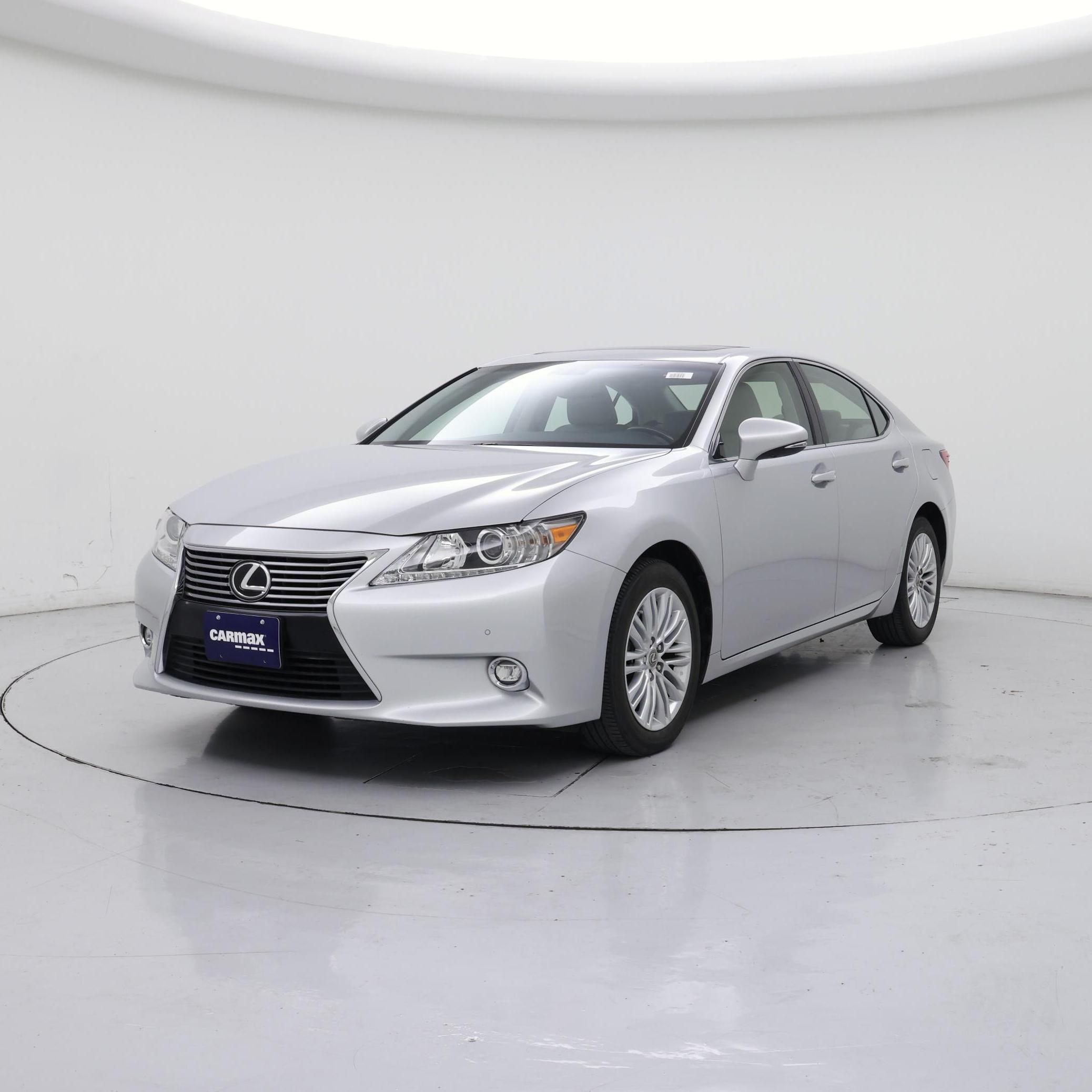 Thumbnail: 2014 Lexus ES - 4
