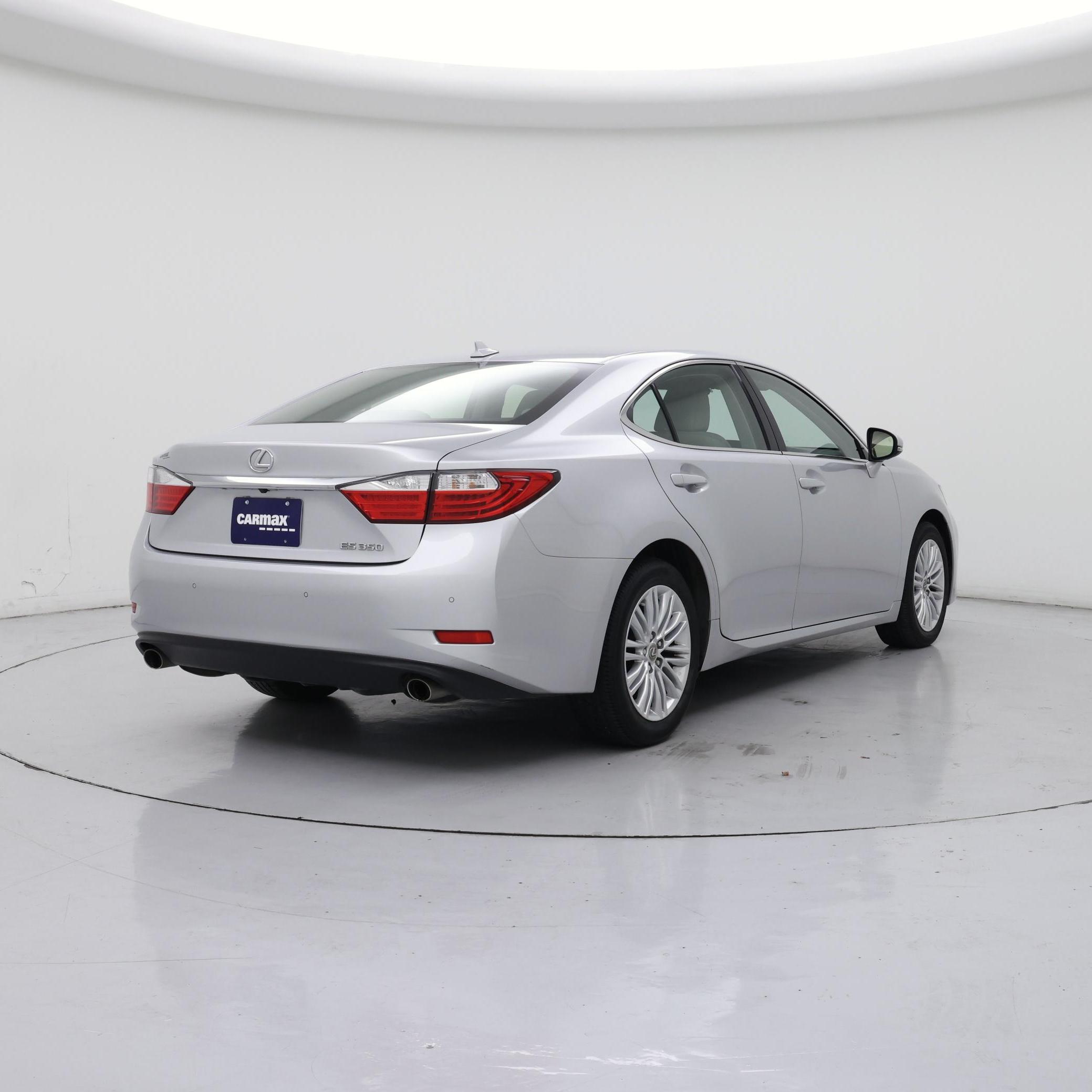 Thumbnail: 2014 Lexus ES - 8