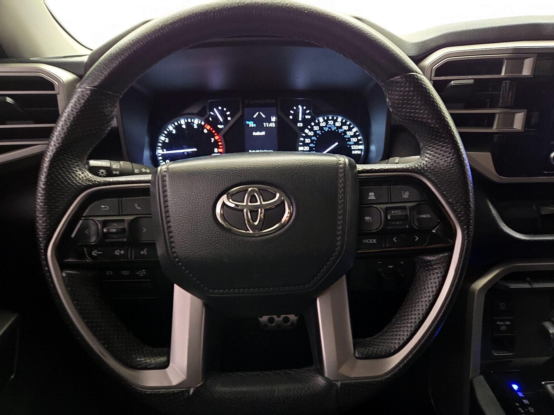 Thumbnail: 2022 Toyota Tundra - 10