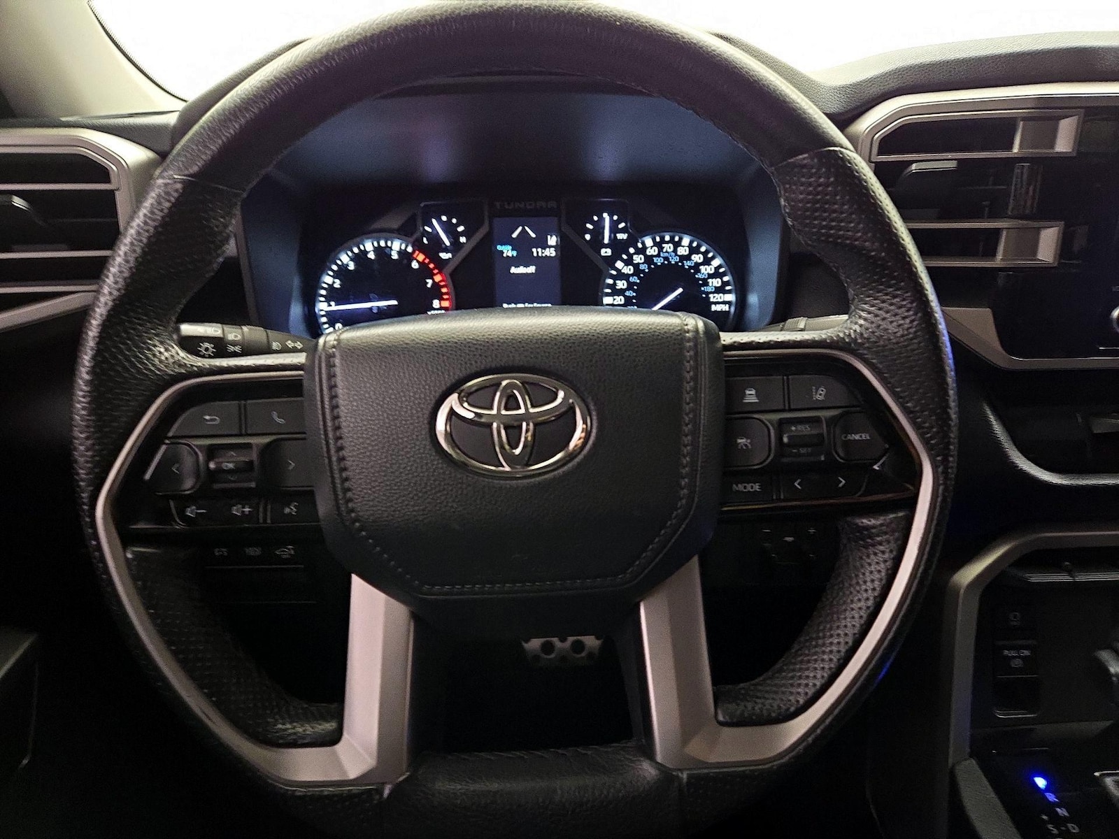 2022 Toyota Tundra SR5 - Photo 11