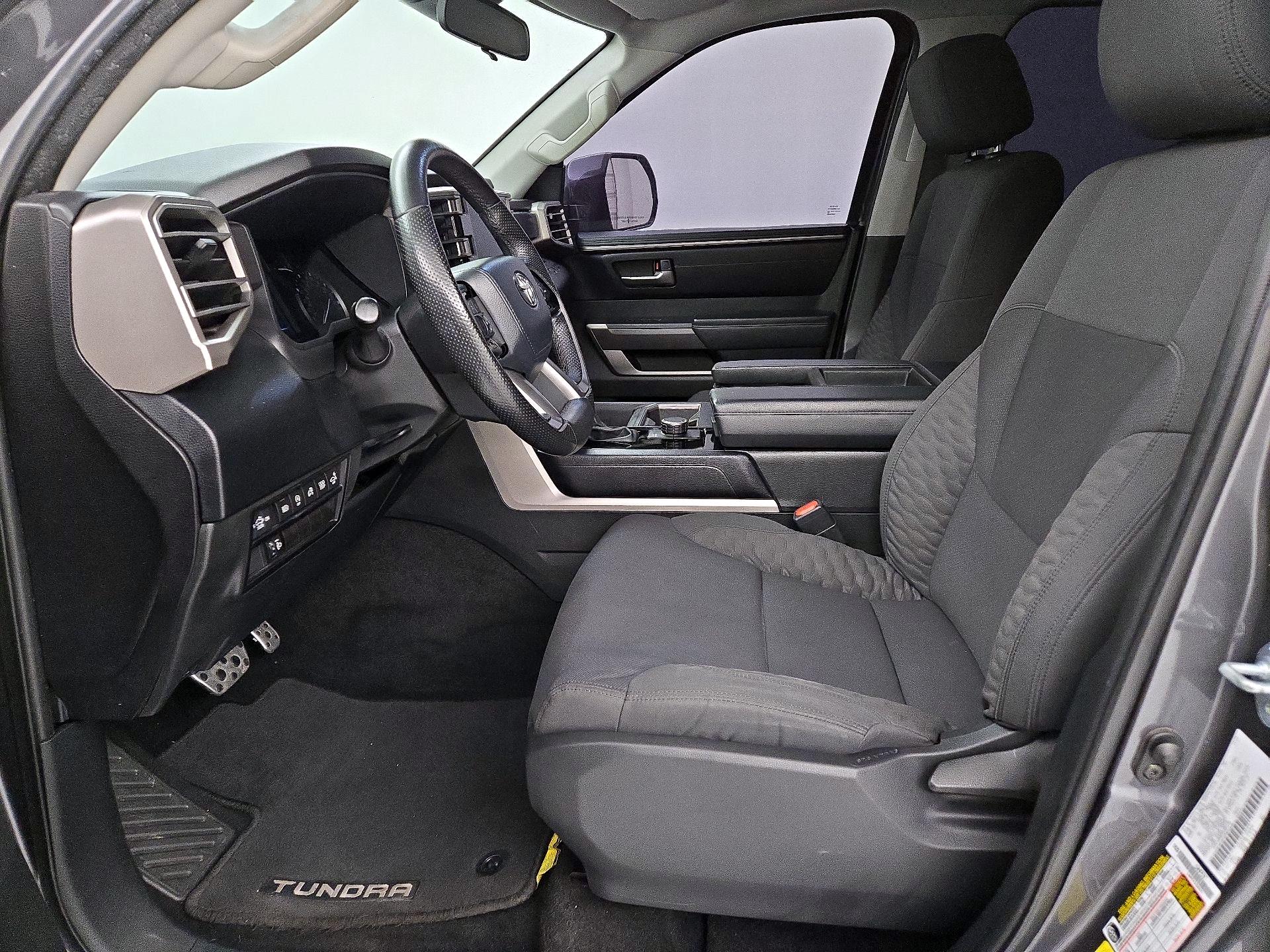 Thumbnail: 2022 Toyota Tundra - 11
