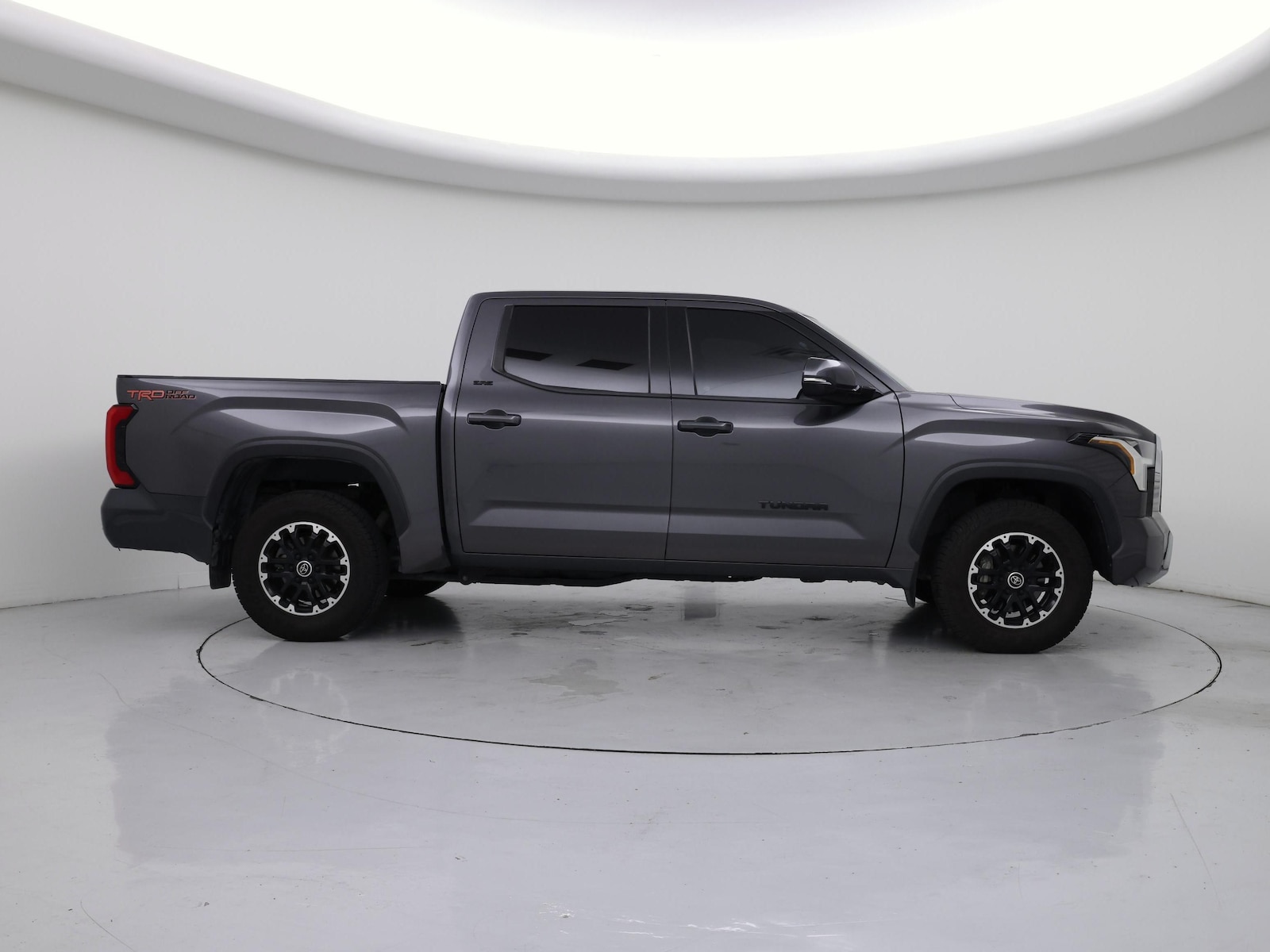 2022 Toyota Tundra SR5 - Photo 8