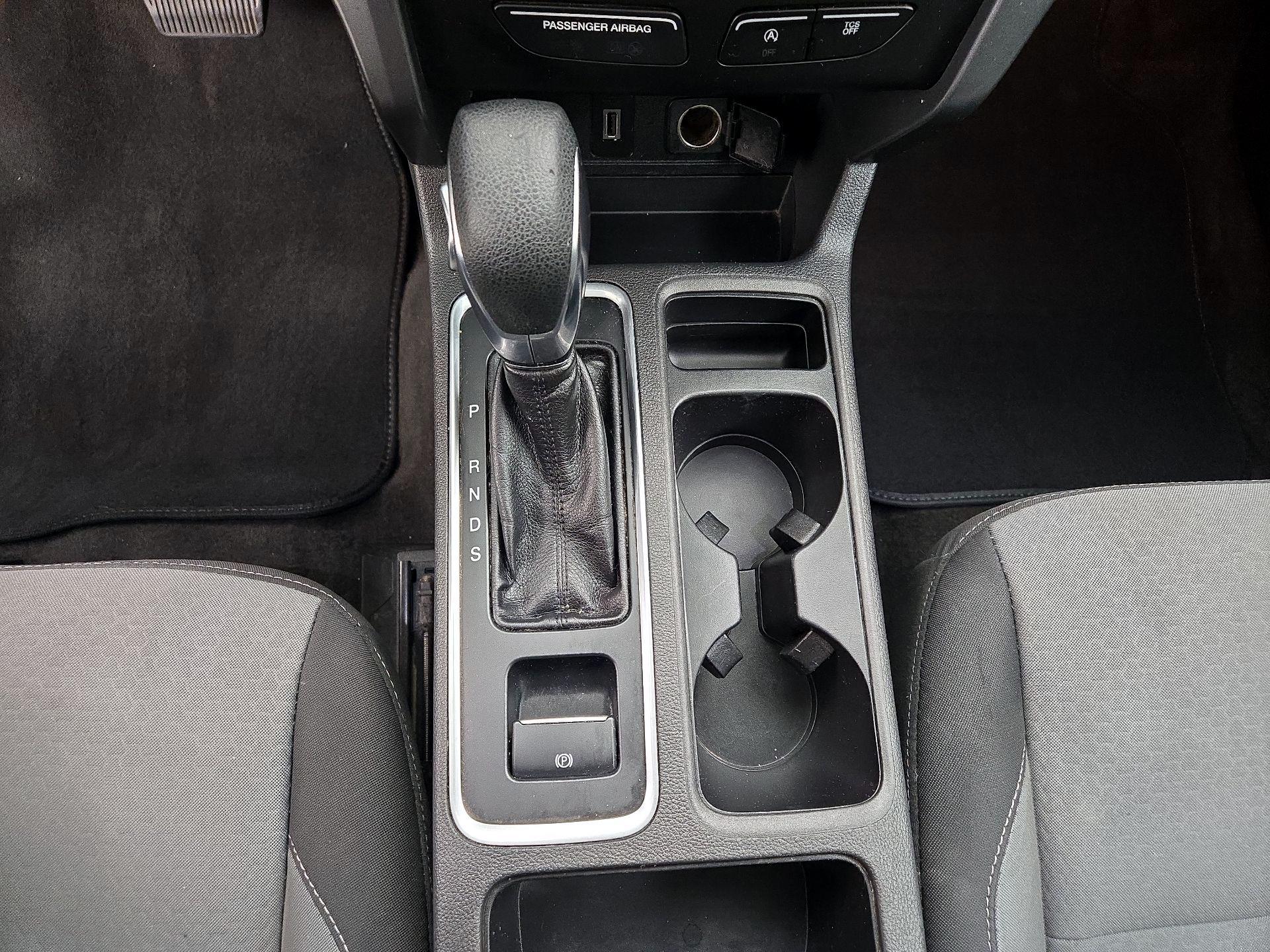 Thumbnail: 2018 Ford Escape - 17