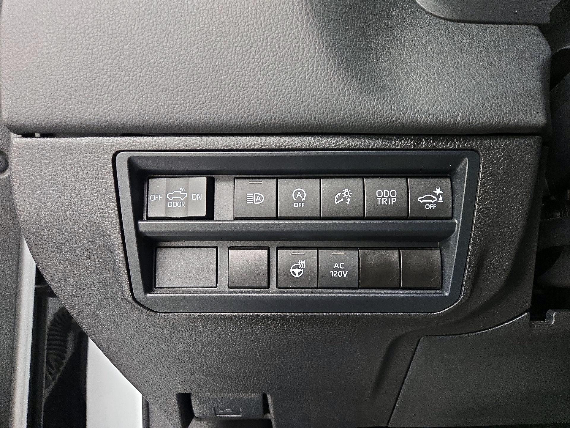 Thumbnail: 2025 Toyota Tundra - 13