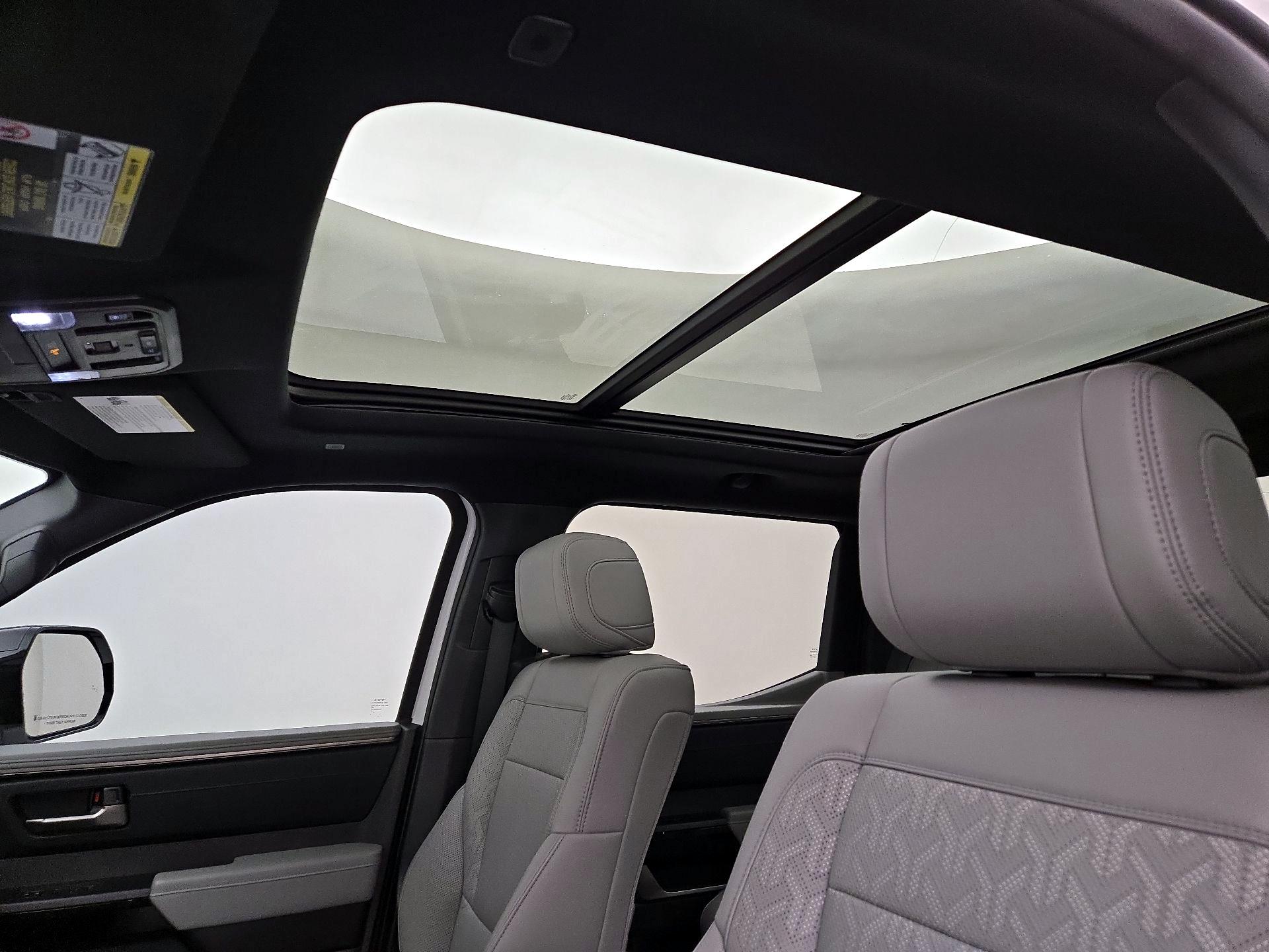 Thumbnail: 2025 Toyota Tundra - 19