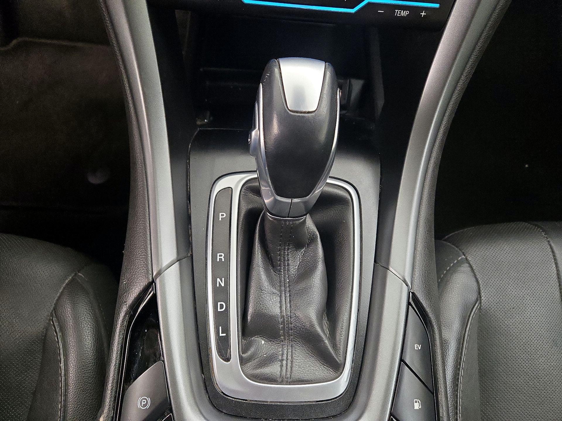 Thumbnail: 2014 Ford Fusion - 18