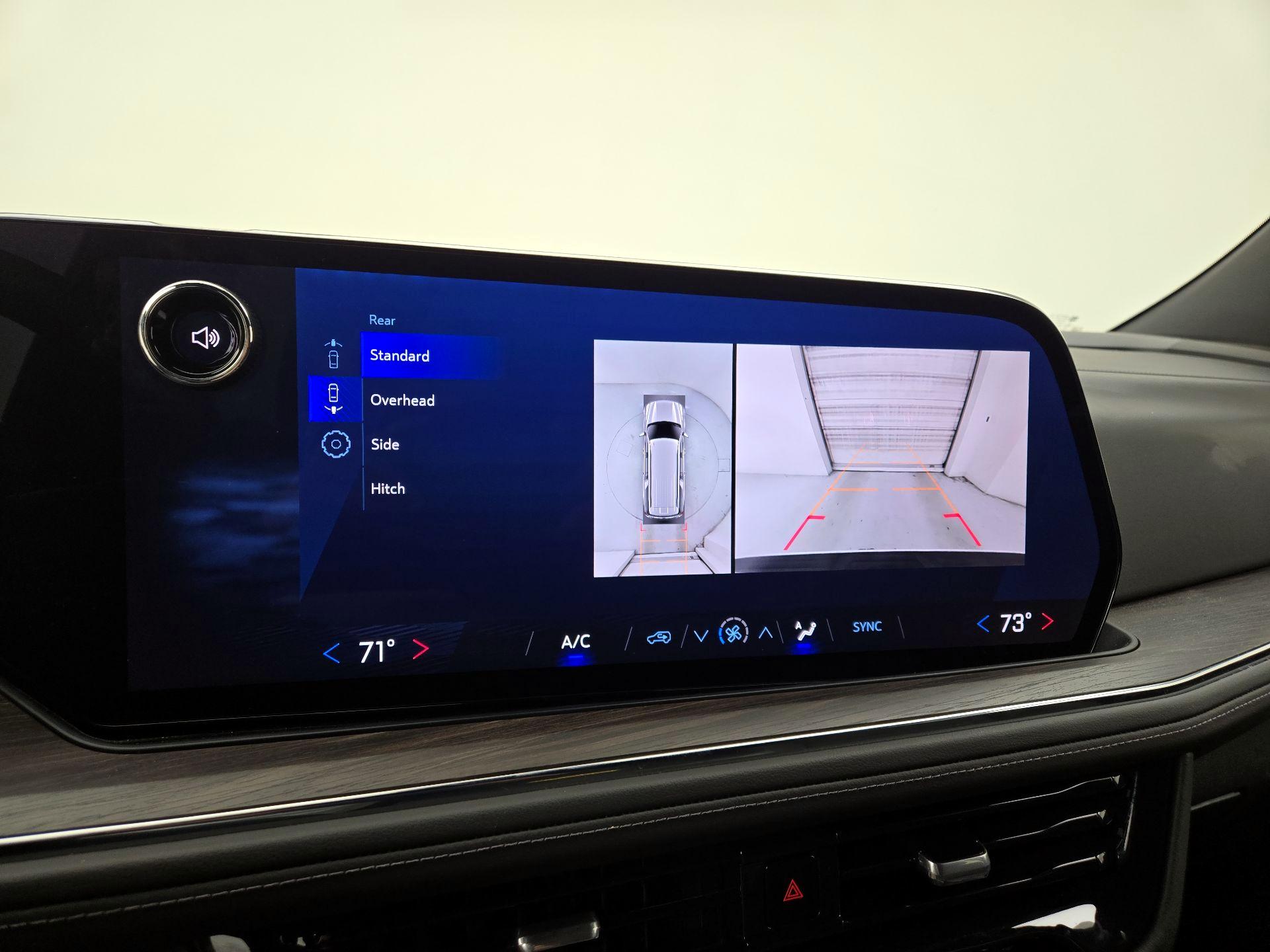 Thumbnail: 2025 Chevrolet Suburban - 15