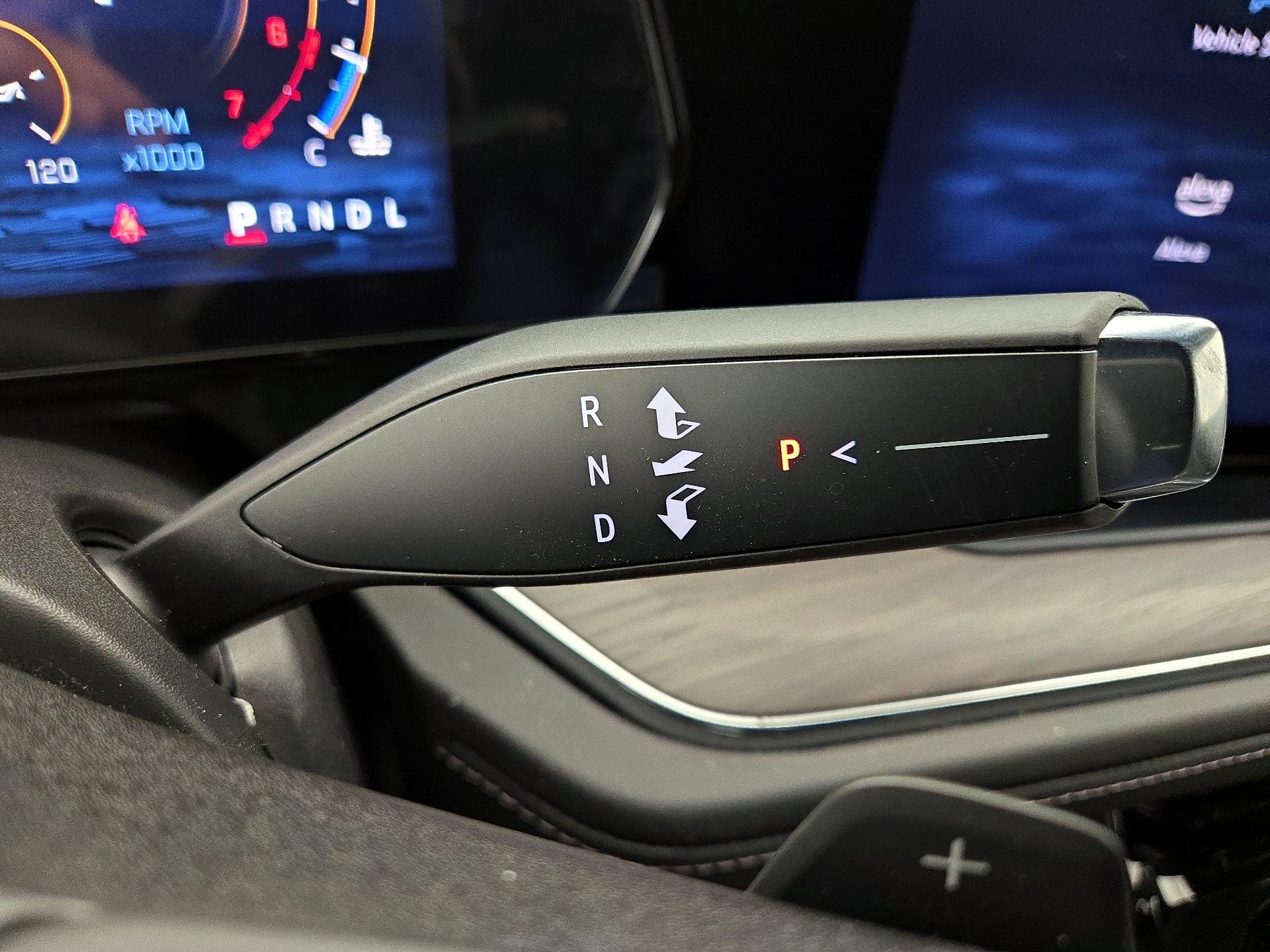 Thumbnail: 2025 Chevrolet Suburban - 18