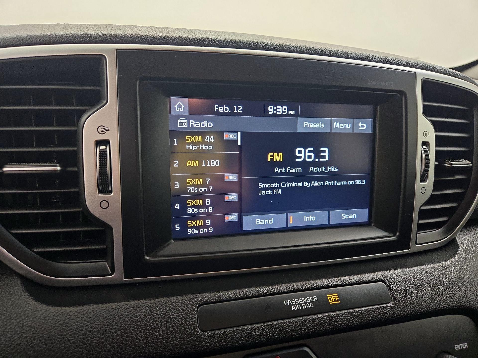 Thumbnail: 2018 Kia Sportage - 15