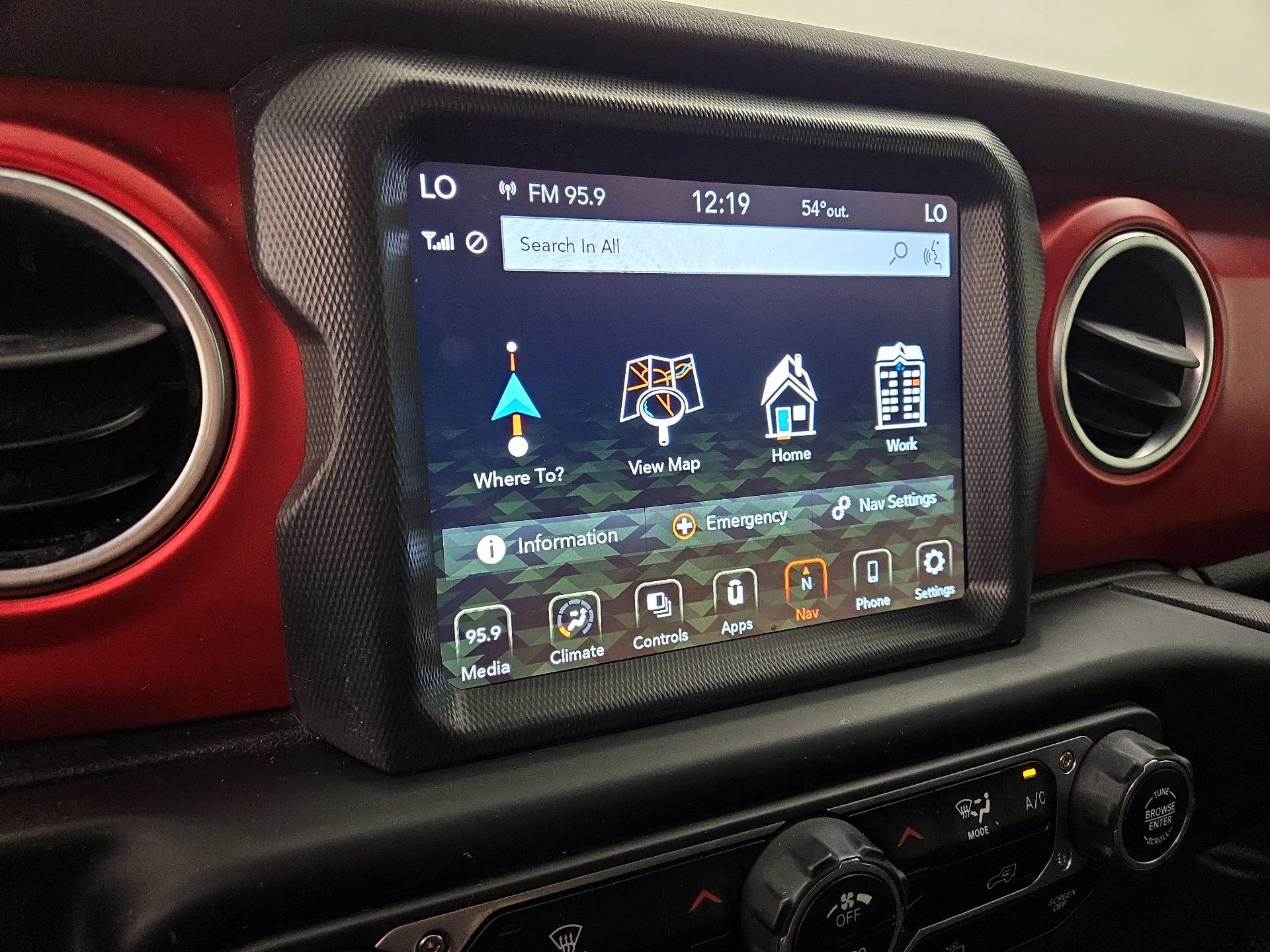 Thumbnail: 2021 Jeep Gladiator - 14