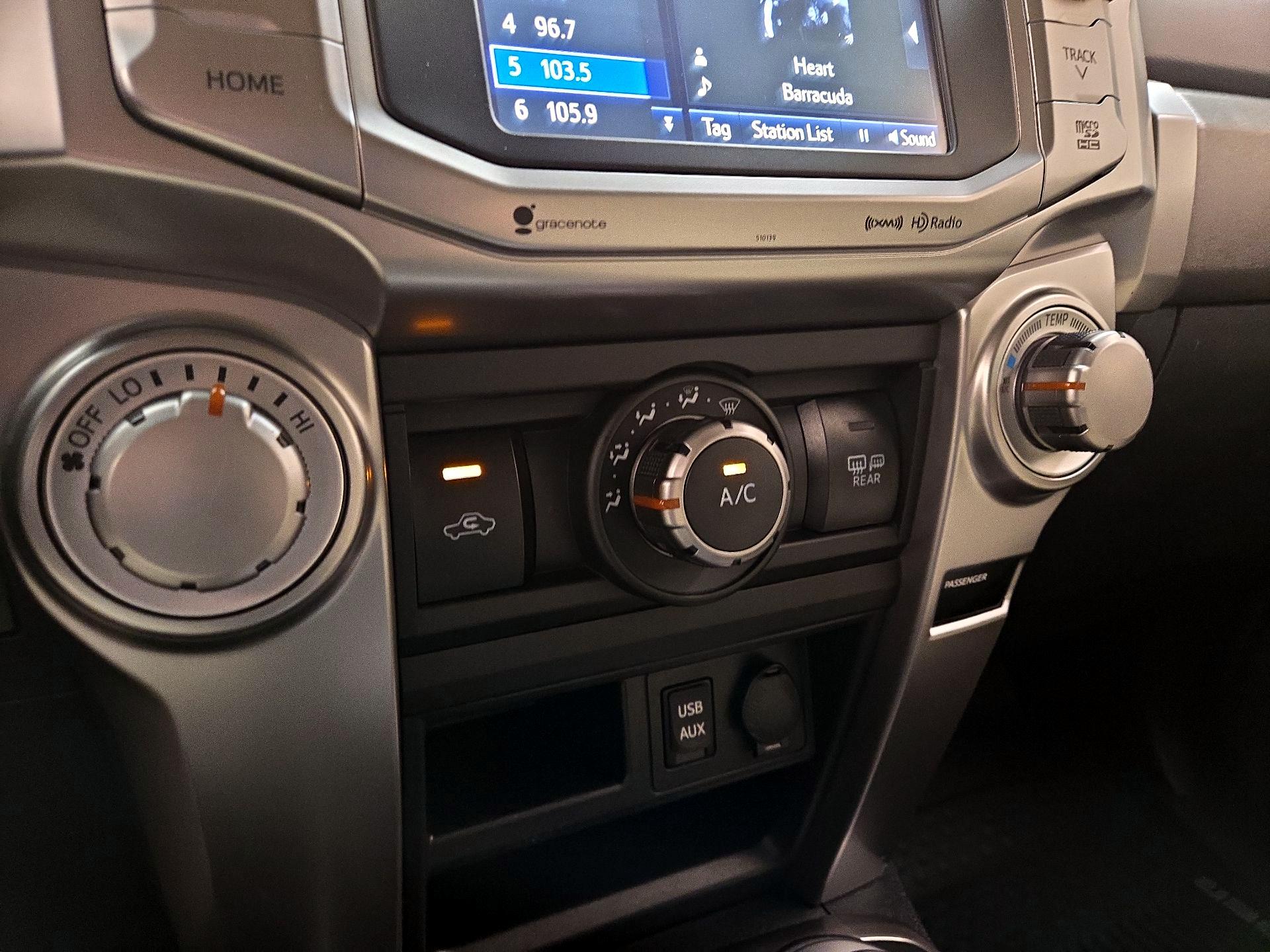 Thumbnail: 2018 Toyota 4Runner - 17