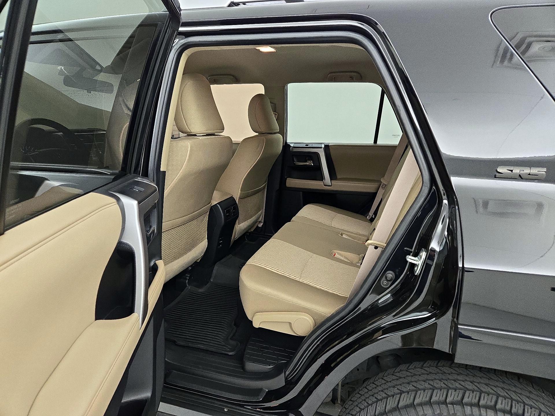 Thumbnail: 2018 Toyota 4Runner - 20