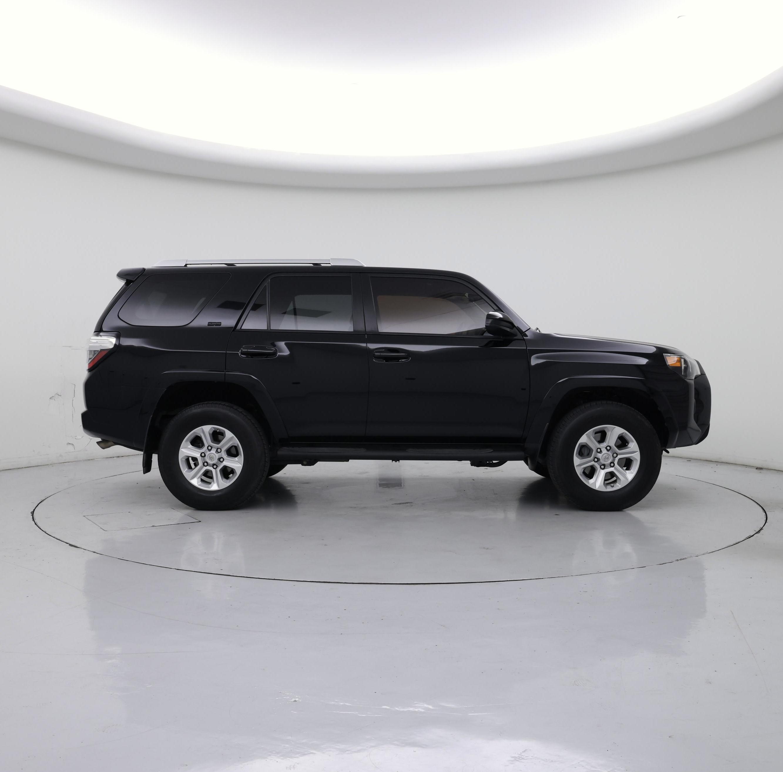 Thumbnail: 2018 Toyota 4Runner - 7