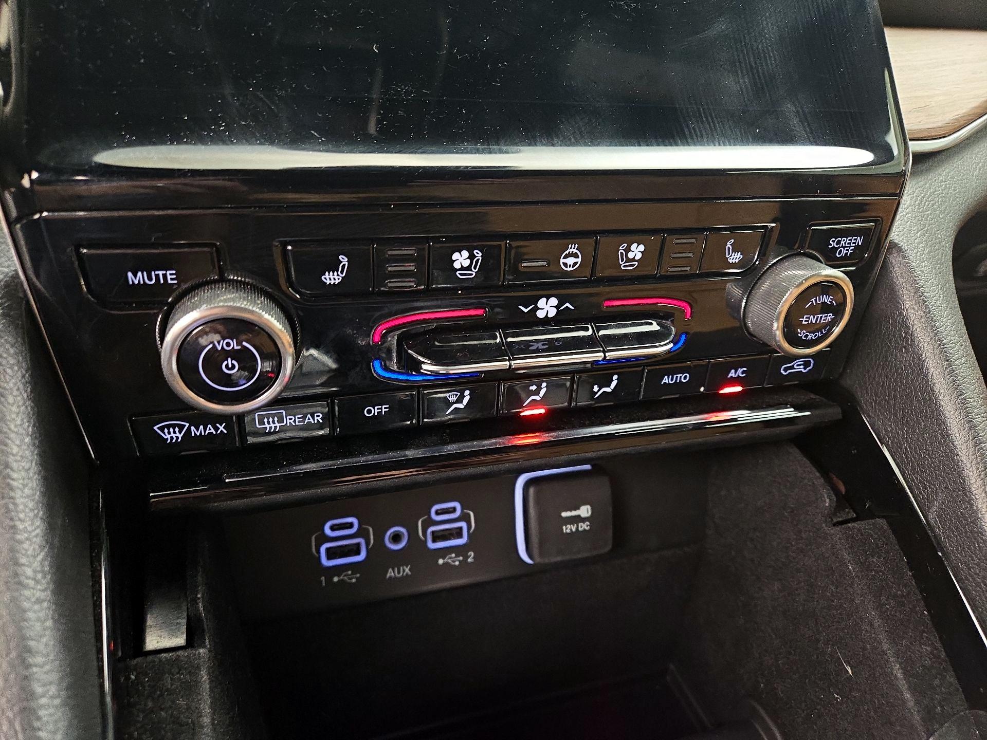 Thumbnail: 2023 Jeep Grand Cherokee - 17