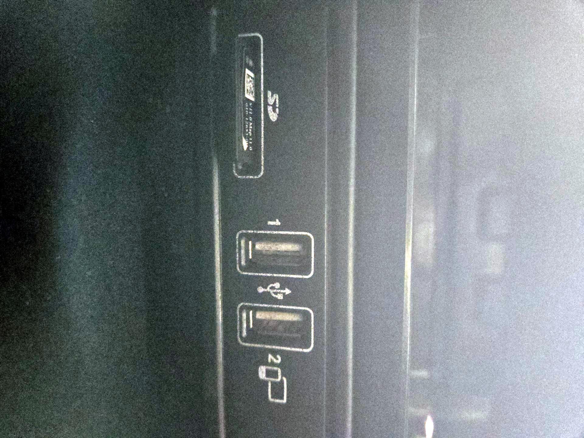 Thumbnail: 2018 Mercedes-Benz C-Class - 18