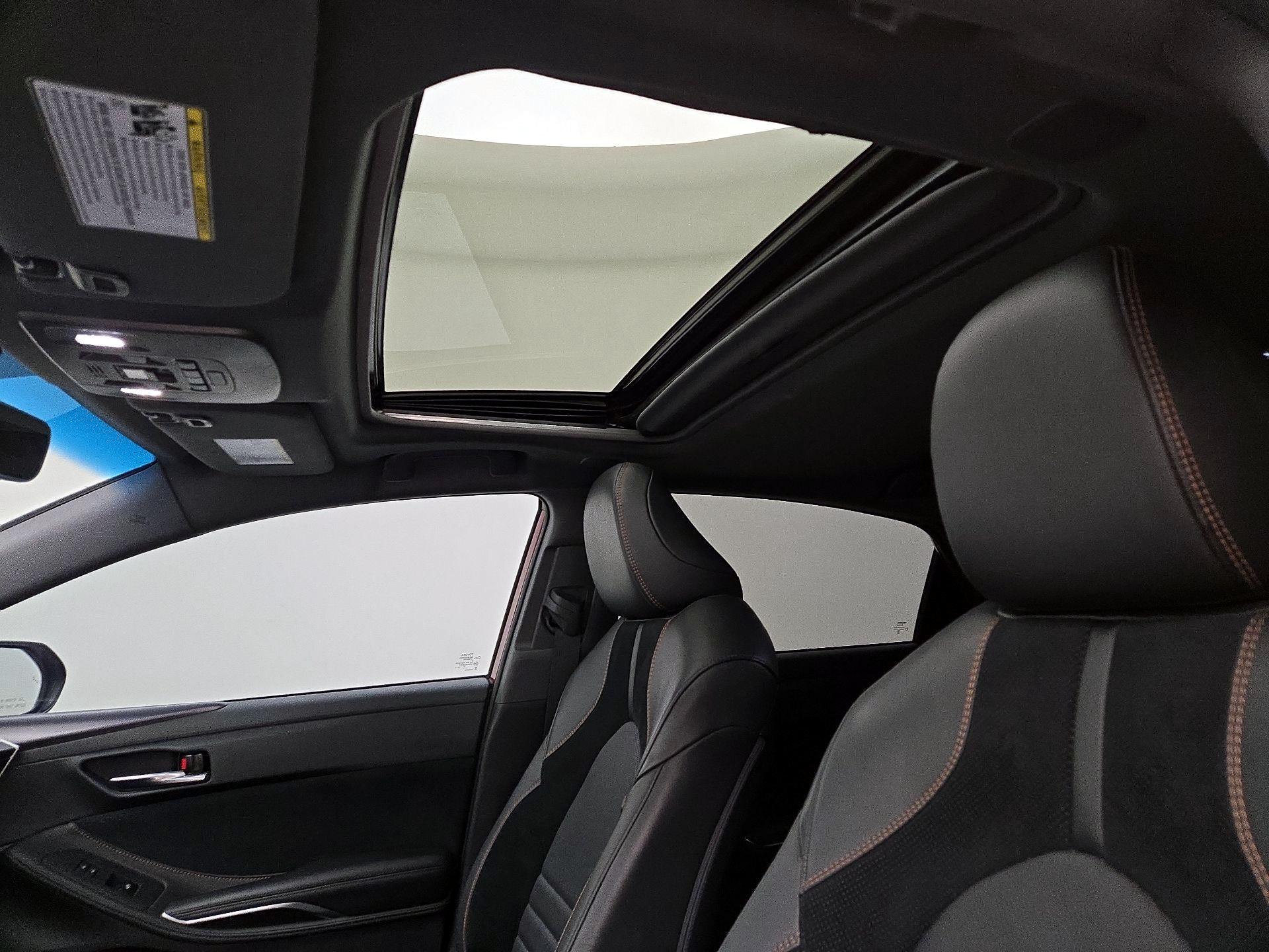 Thumbnail: 2022 Toyota Avalon - 20