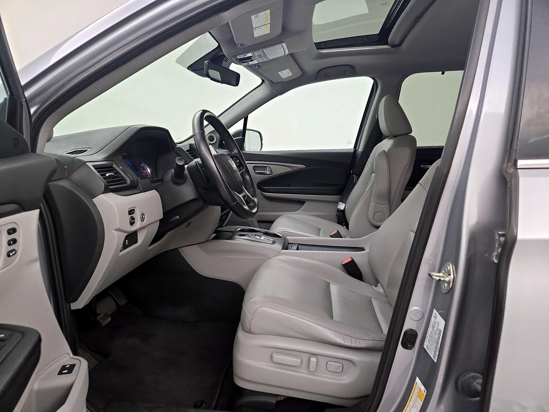 Thumbnail: 2021 Honda Pilot - 11