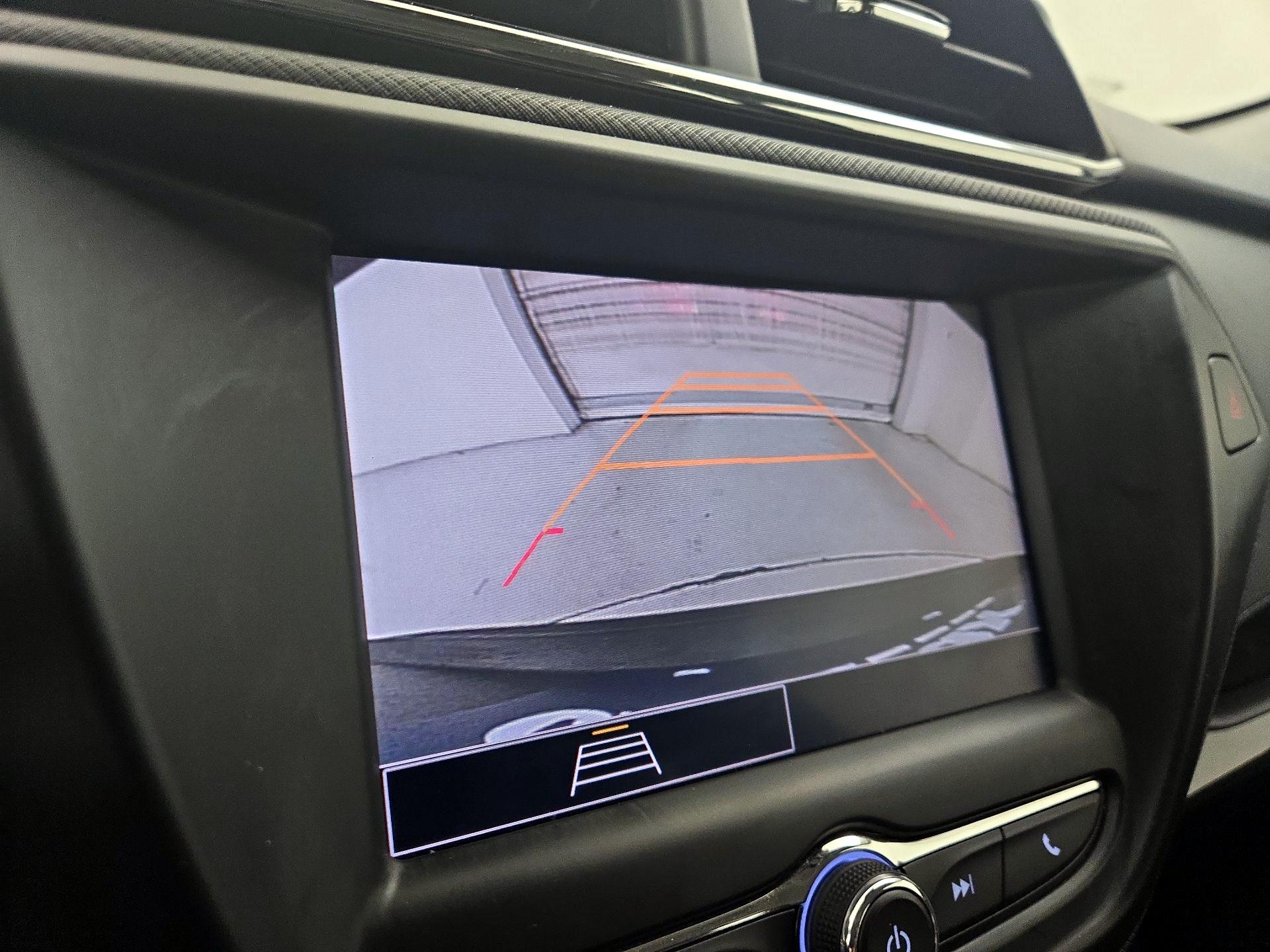 Thumbnail: 2023 Chevrolet TrailBlazer - 14