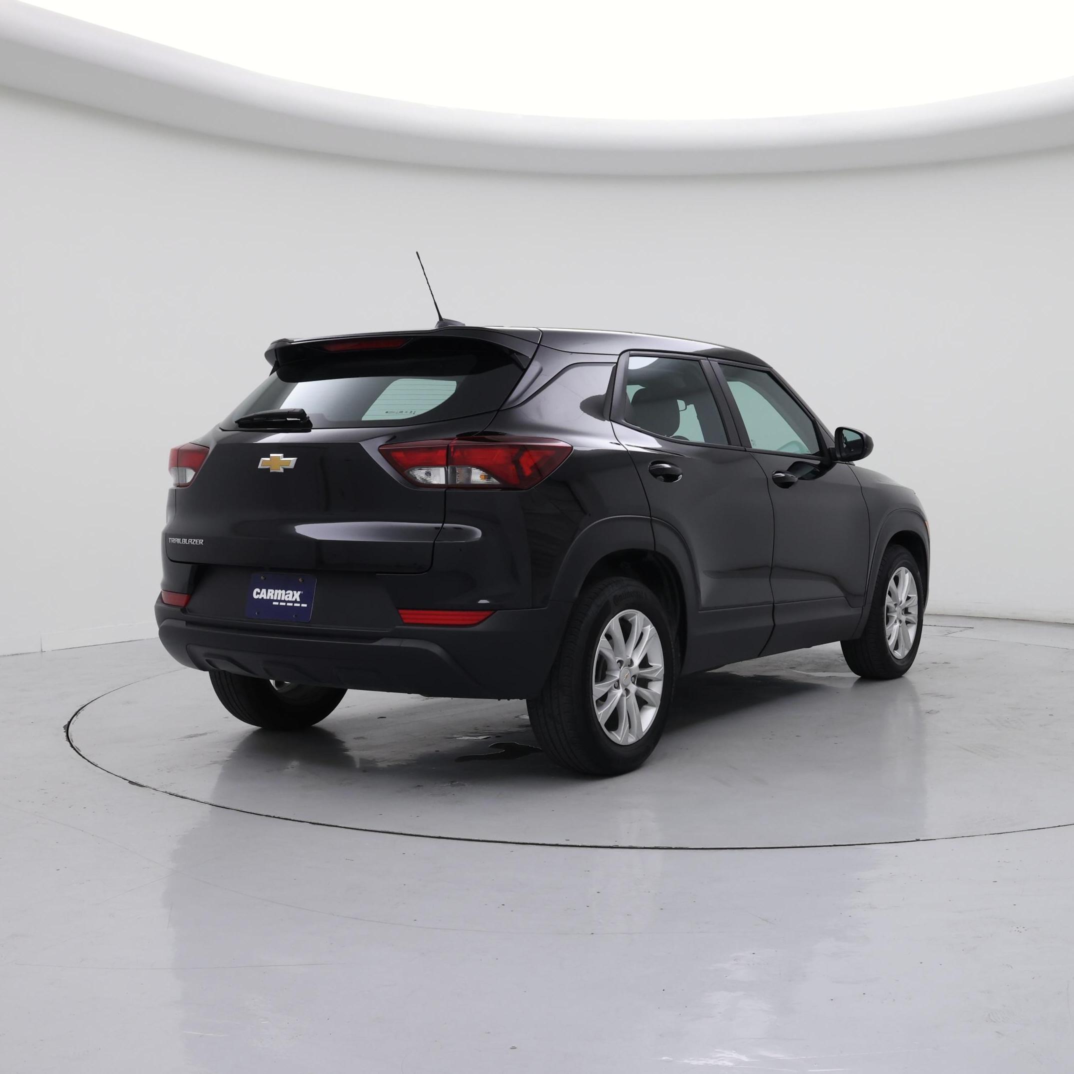 Thumbnail: 2023 Chevrolet TrailBlazer - 8