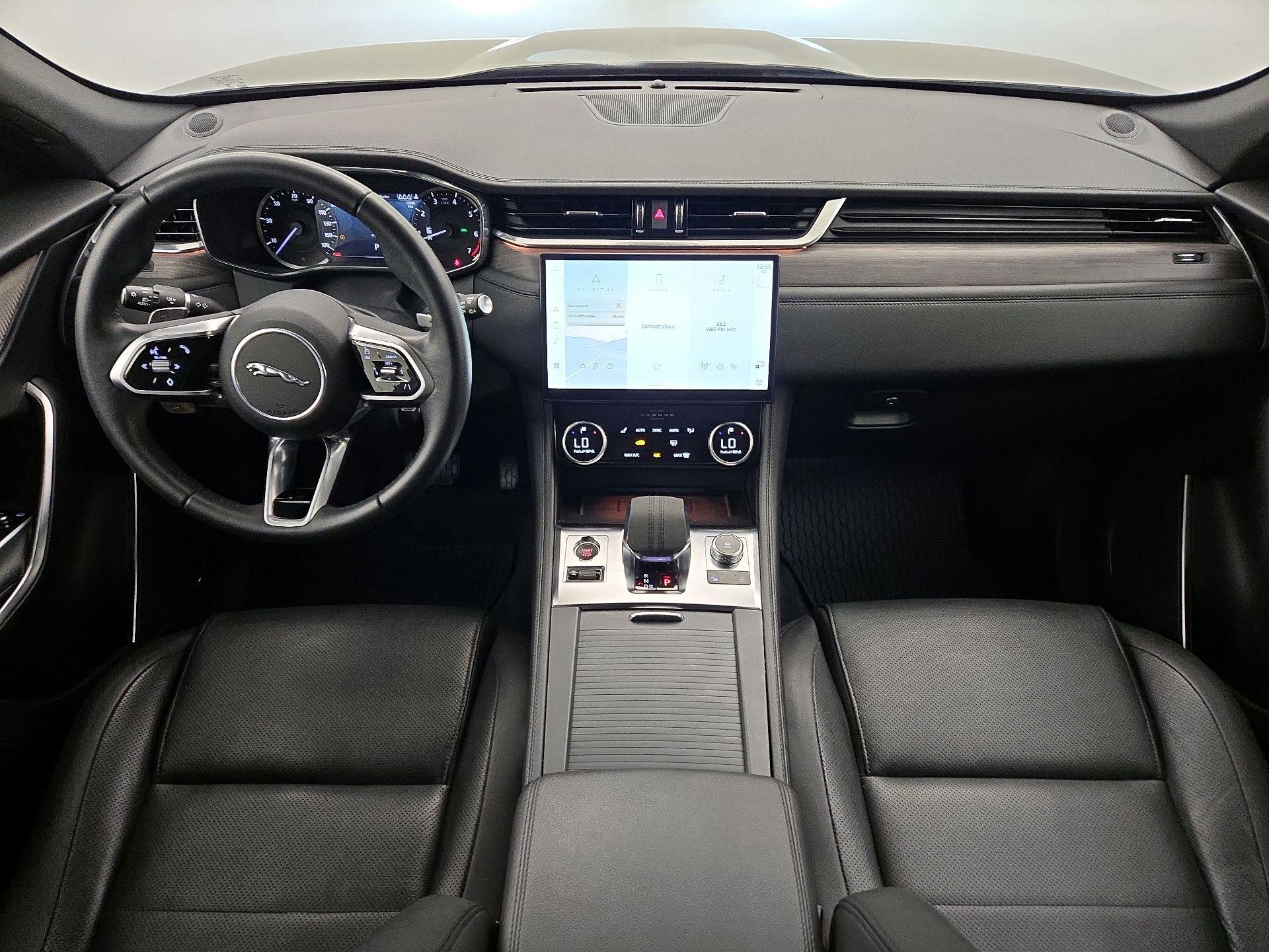 Thumbnail: 2023 Jaguar F-Pace - 9