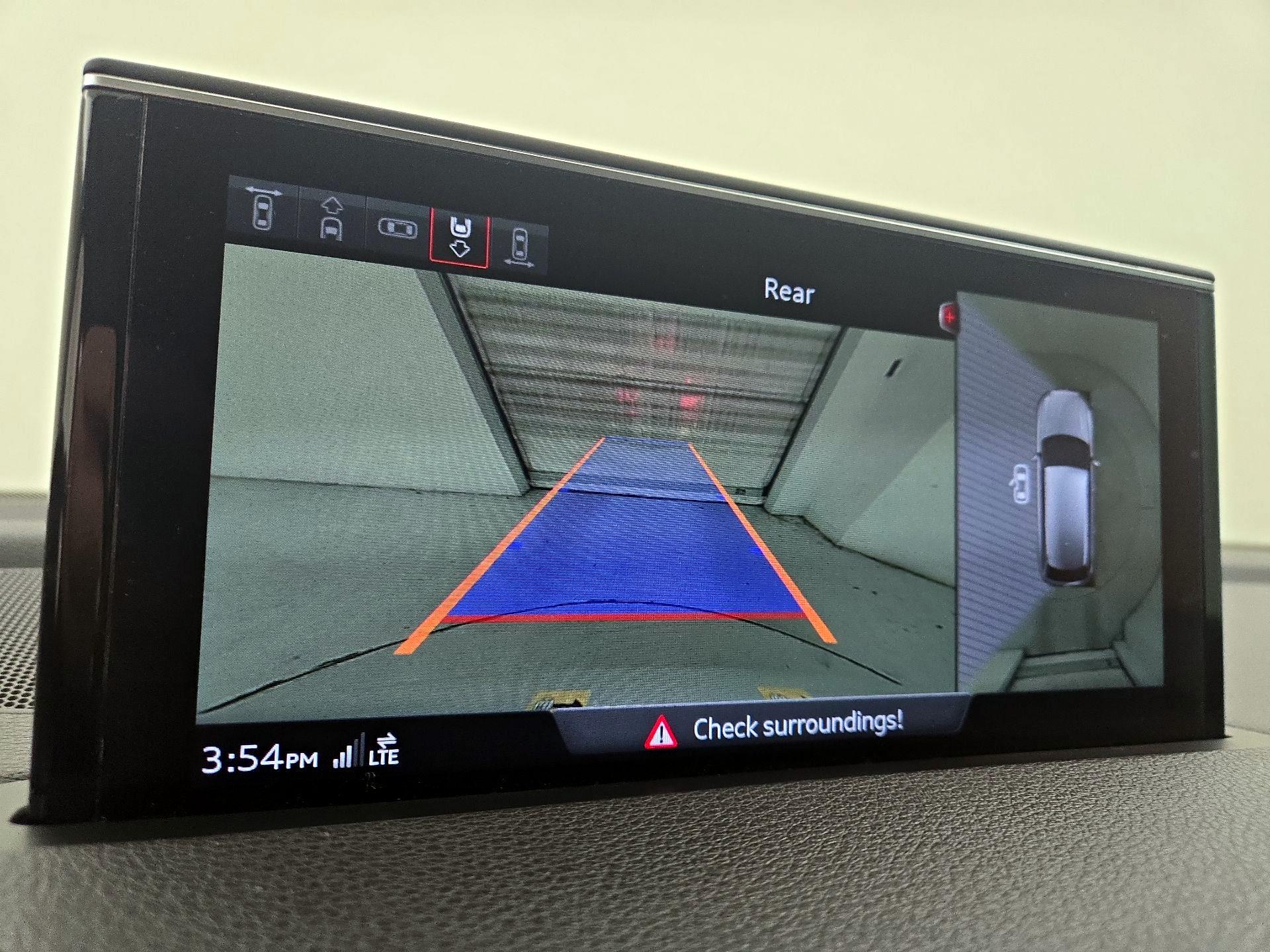 Thumbnail: 2019 Audi Q7 - 15