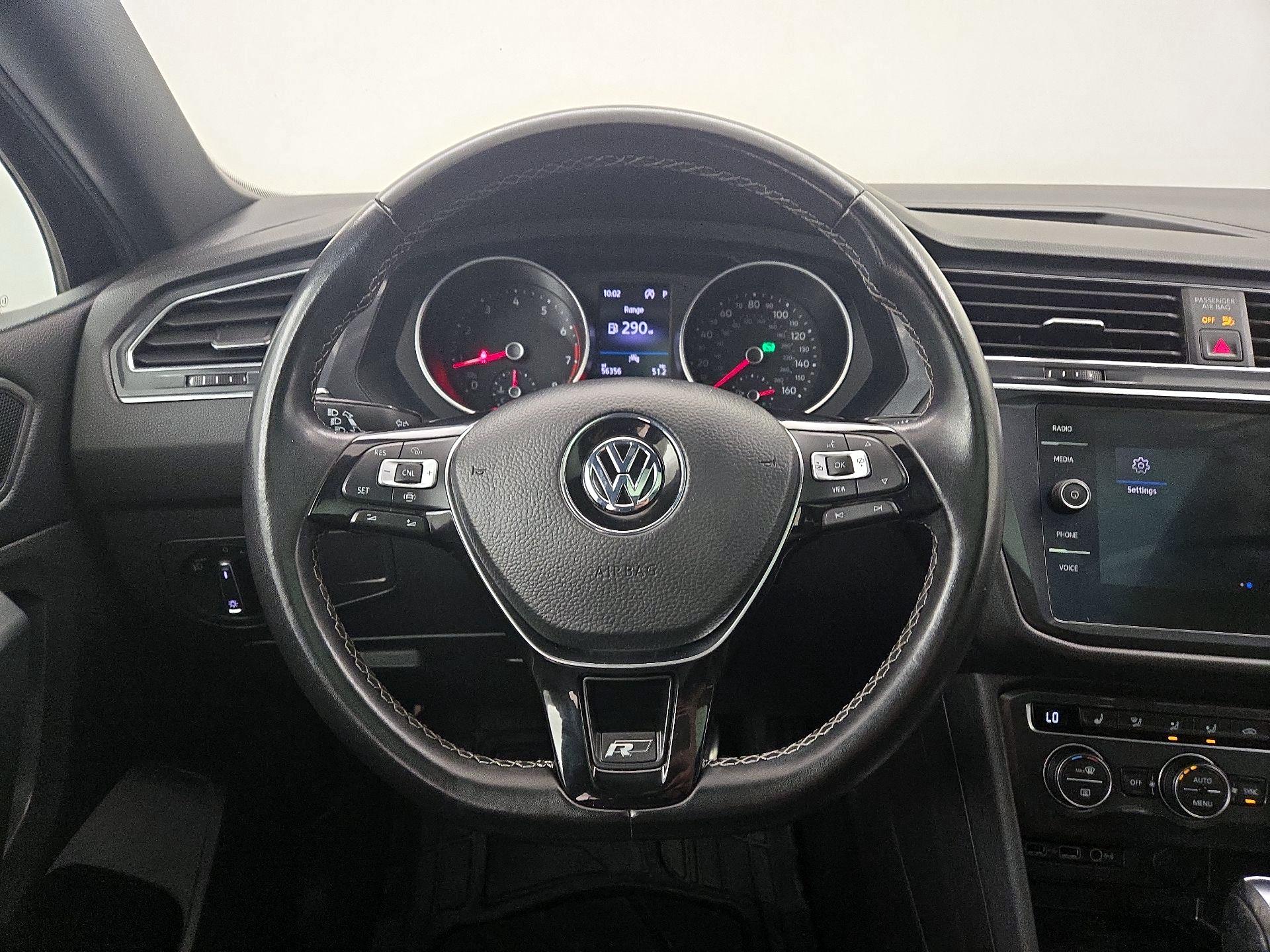 Thumbnail: 2020 Volkswagen Tiguan - 10