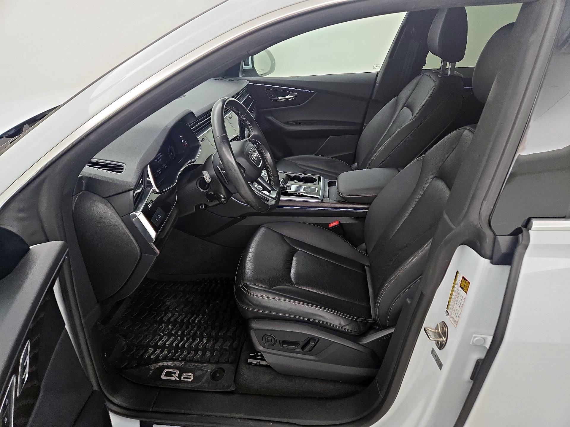 Thumbnail: 2021 Audi Q8 - 11