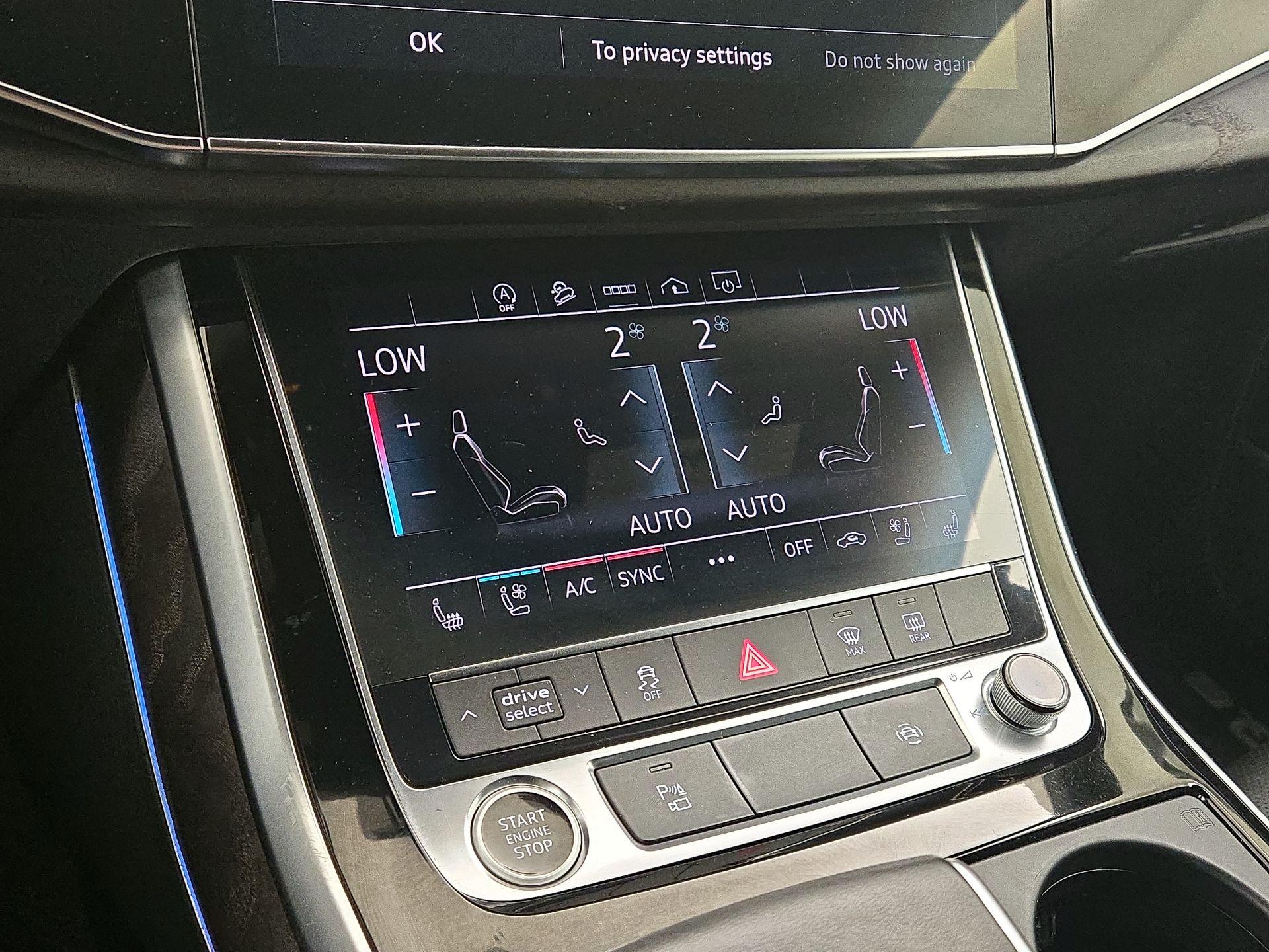 Thumbnail: 2021 Audi Q8 - 17