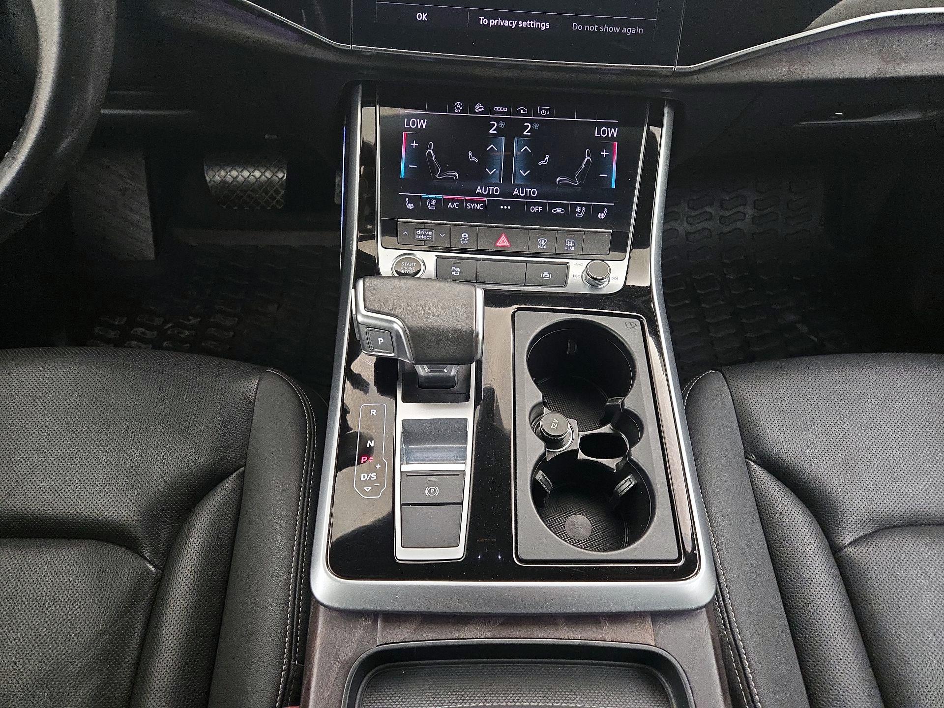 Thumbnail: 2021 Audi Q8 - 18