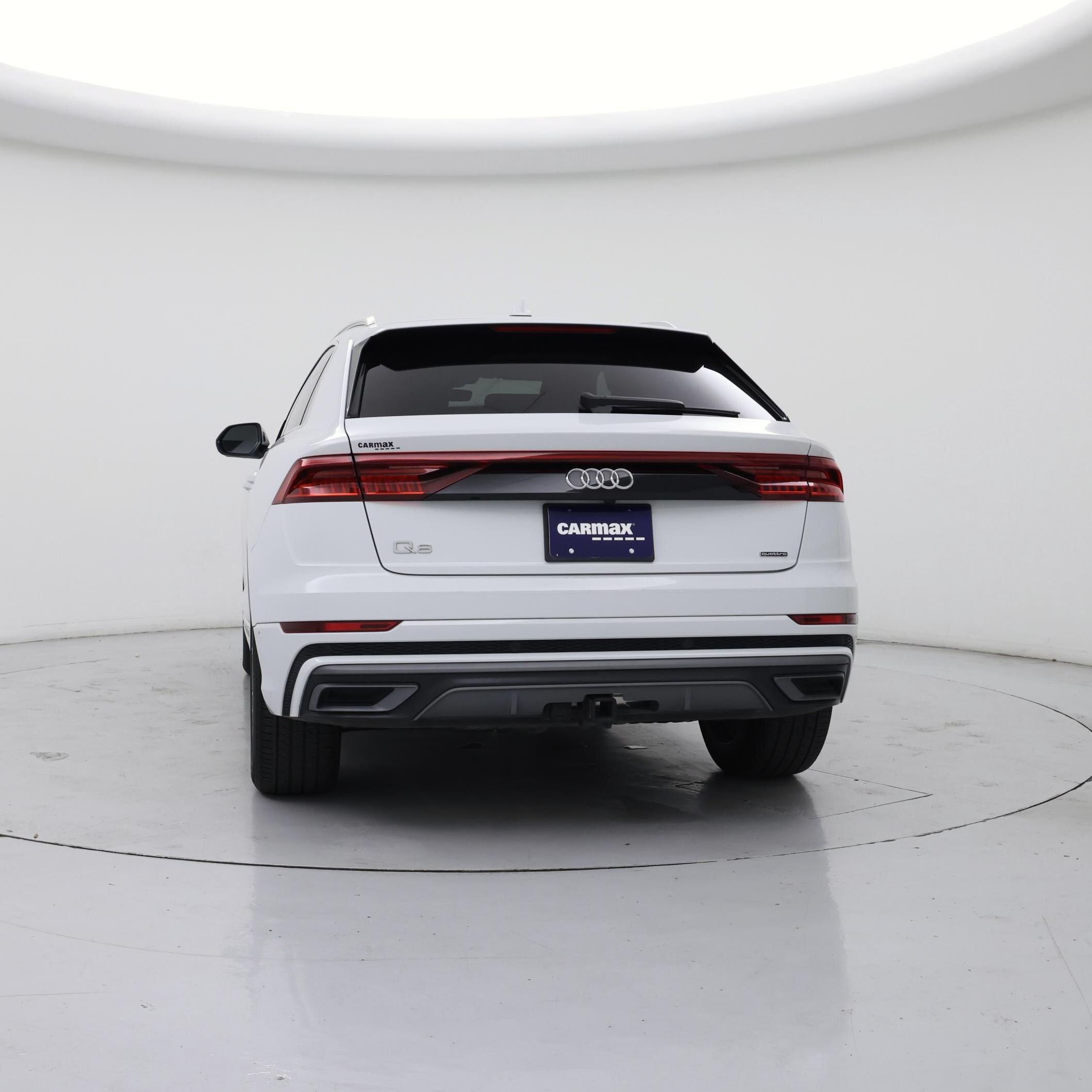 Thumbnail: 2021 Audi Q8 - 6