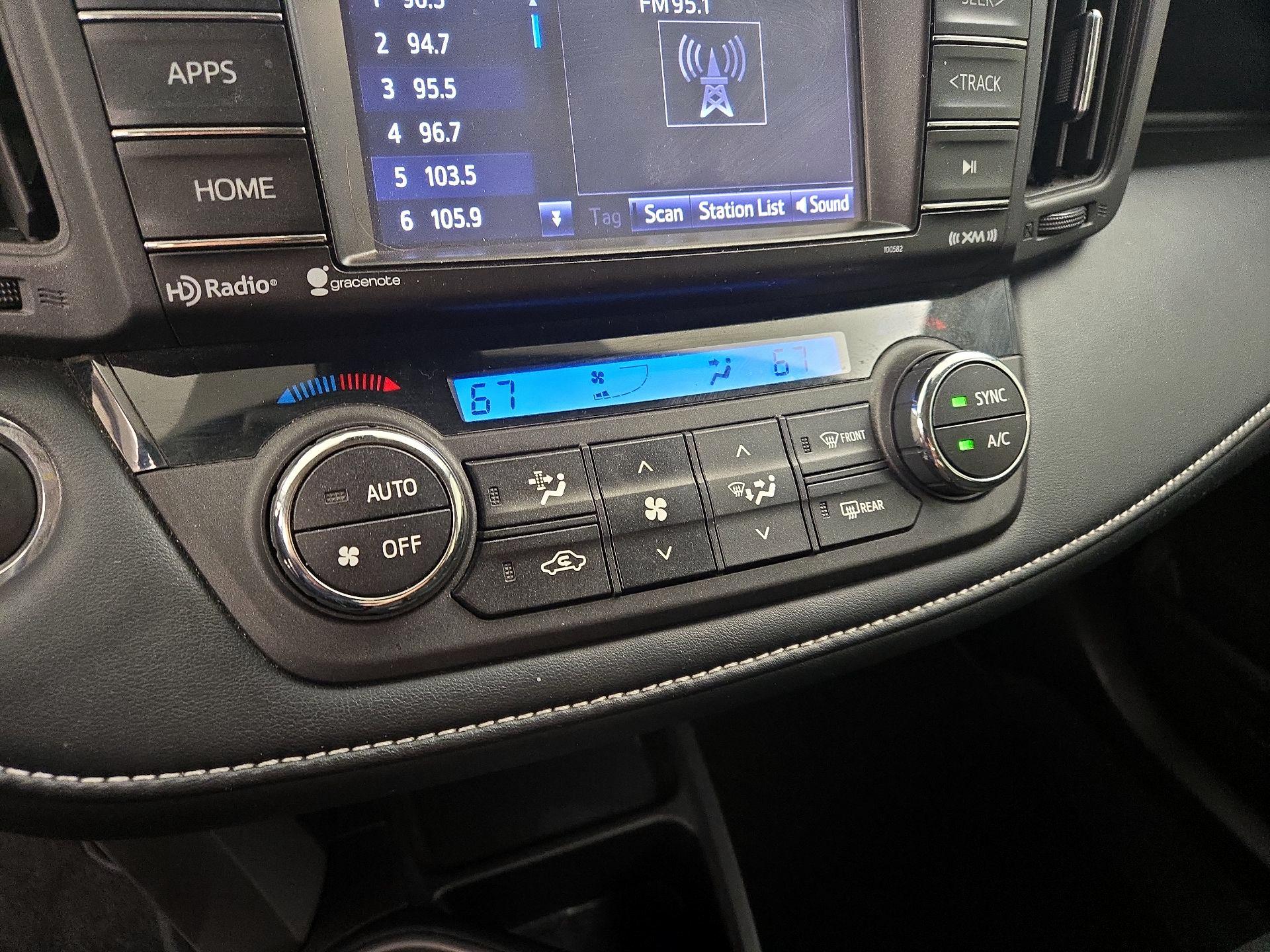 Thumbnail: 2018 Toyota RAV4 - 14