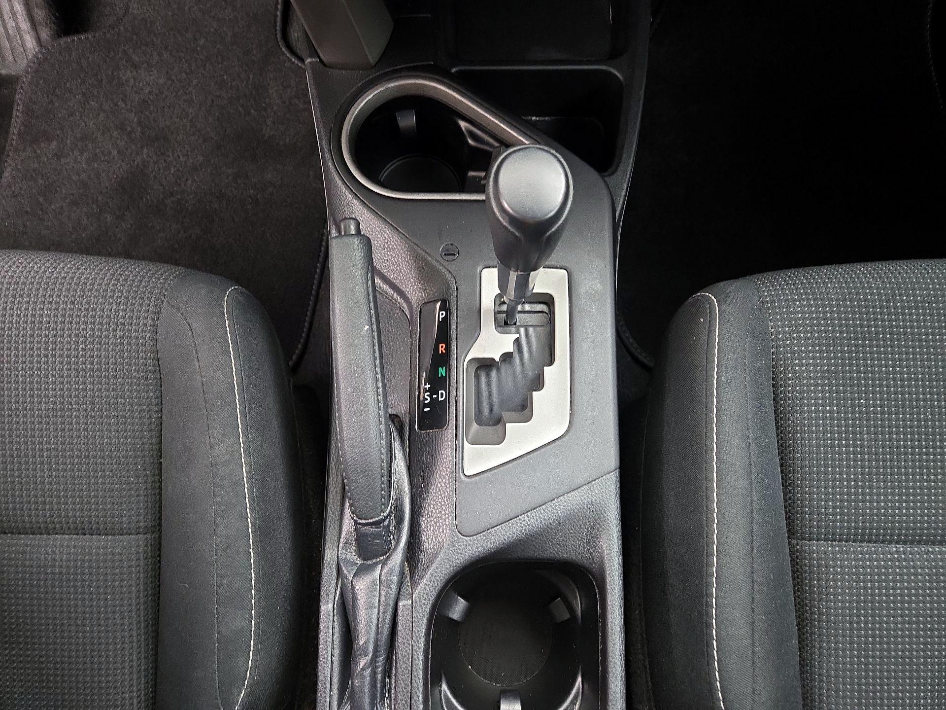 Thumbnail: 2018 Toyota RAV4 - 15