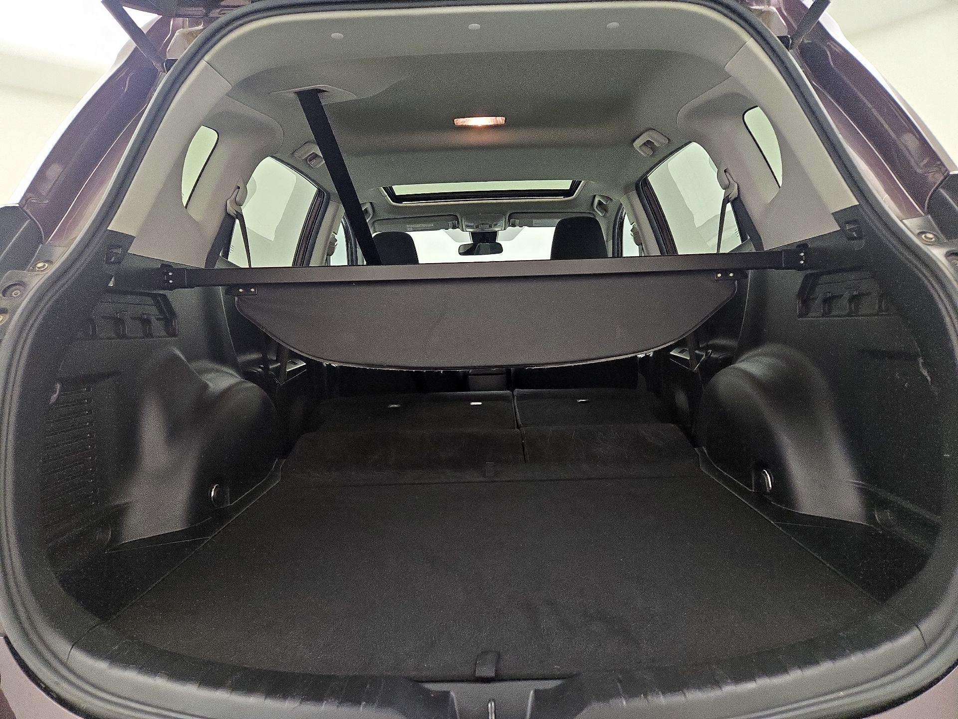 Thumbnail: 2018 Toyota RAV4 - 20