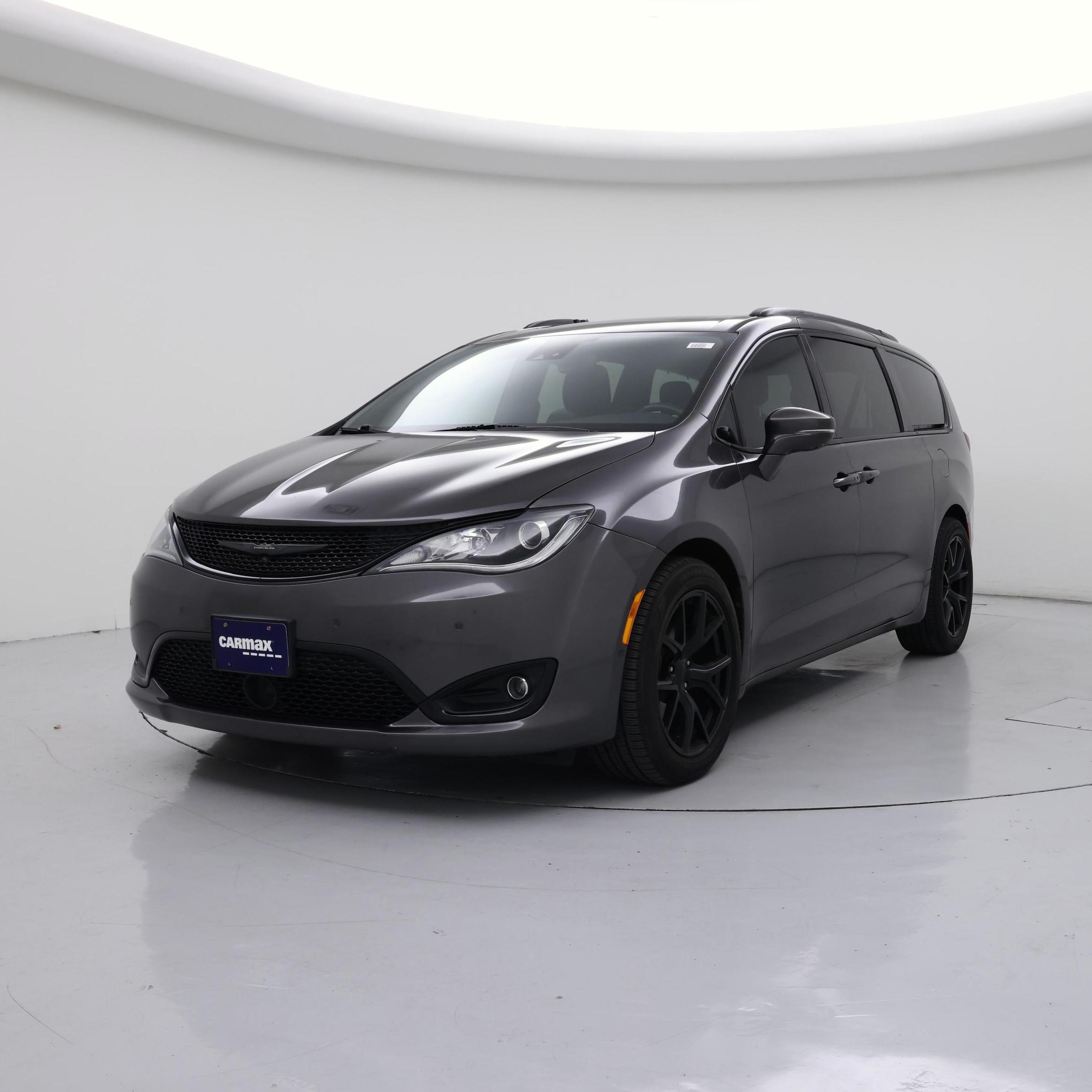 Thumbnail: 2020 Chrysler Pacifica - 4