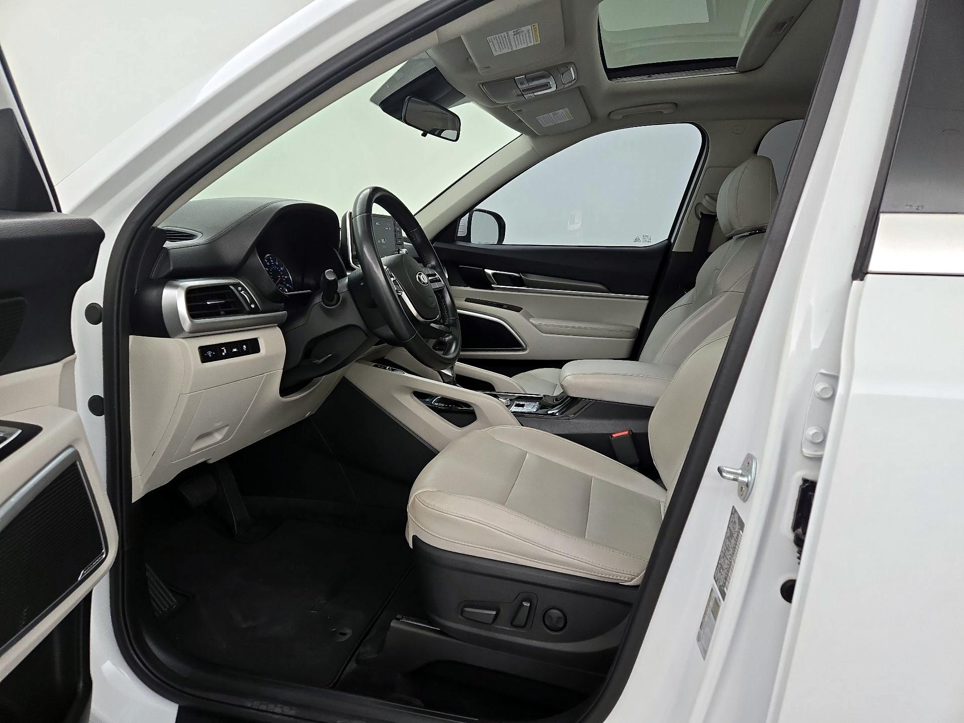 Thumbnail: 2020 Kia Telluride - 11