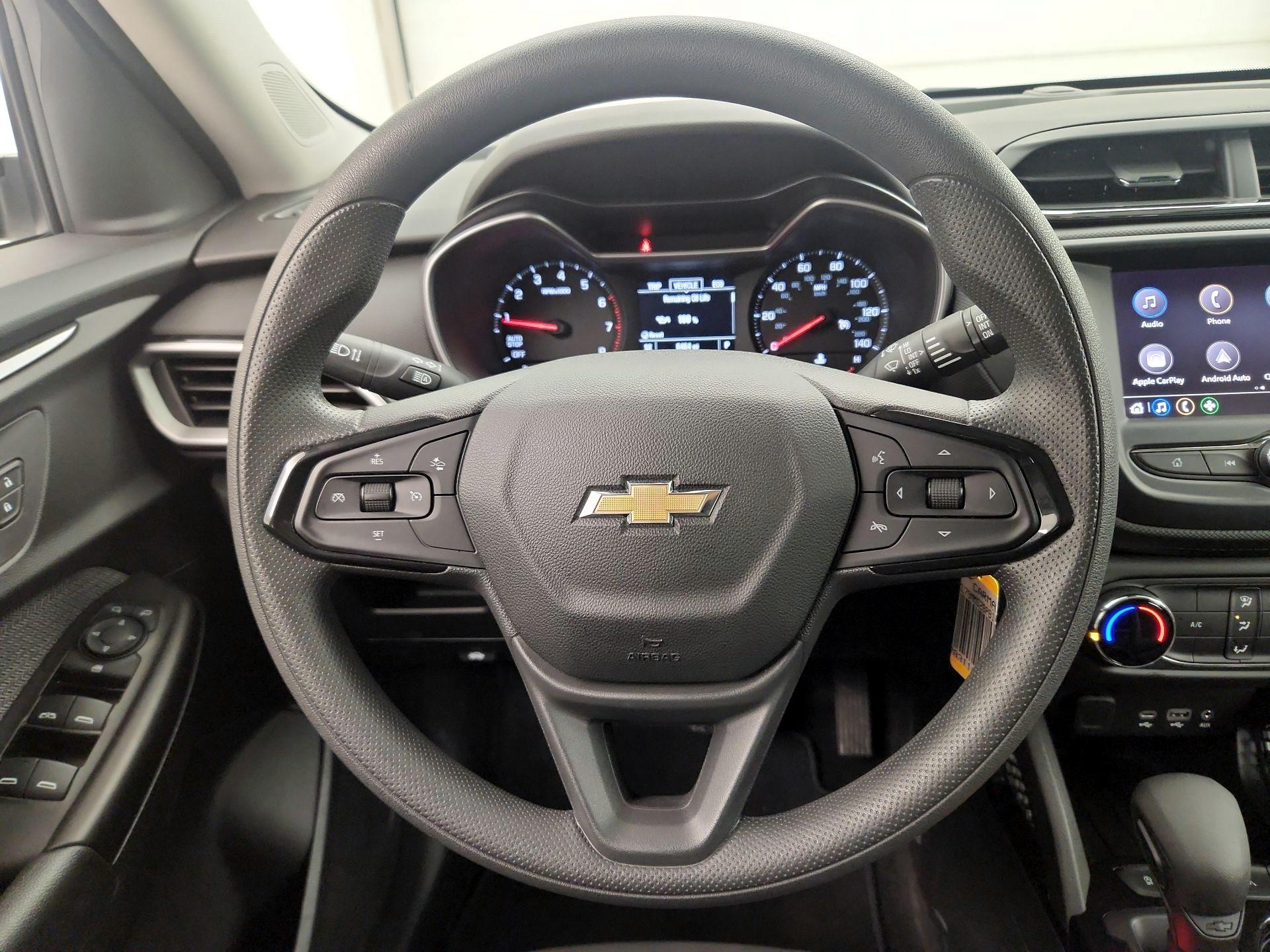 Thumbnail: 2023 Chevrolet TrailBlazer - 10