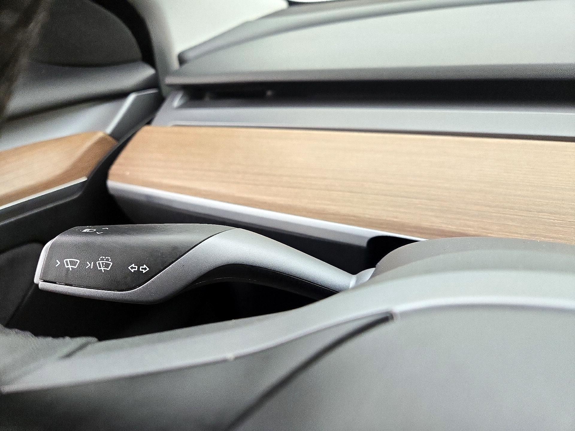 Thumbnail: 2023 Tesla Model 3 - 13