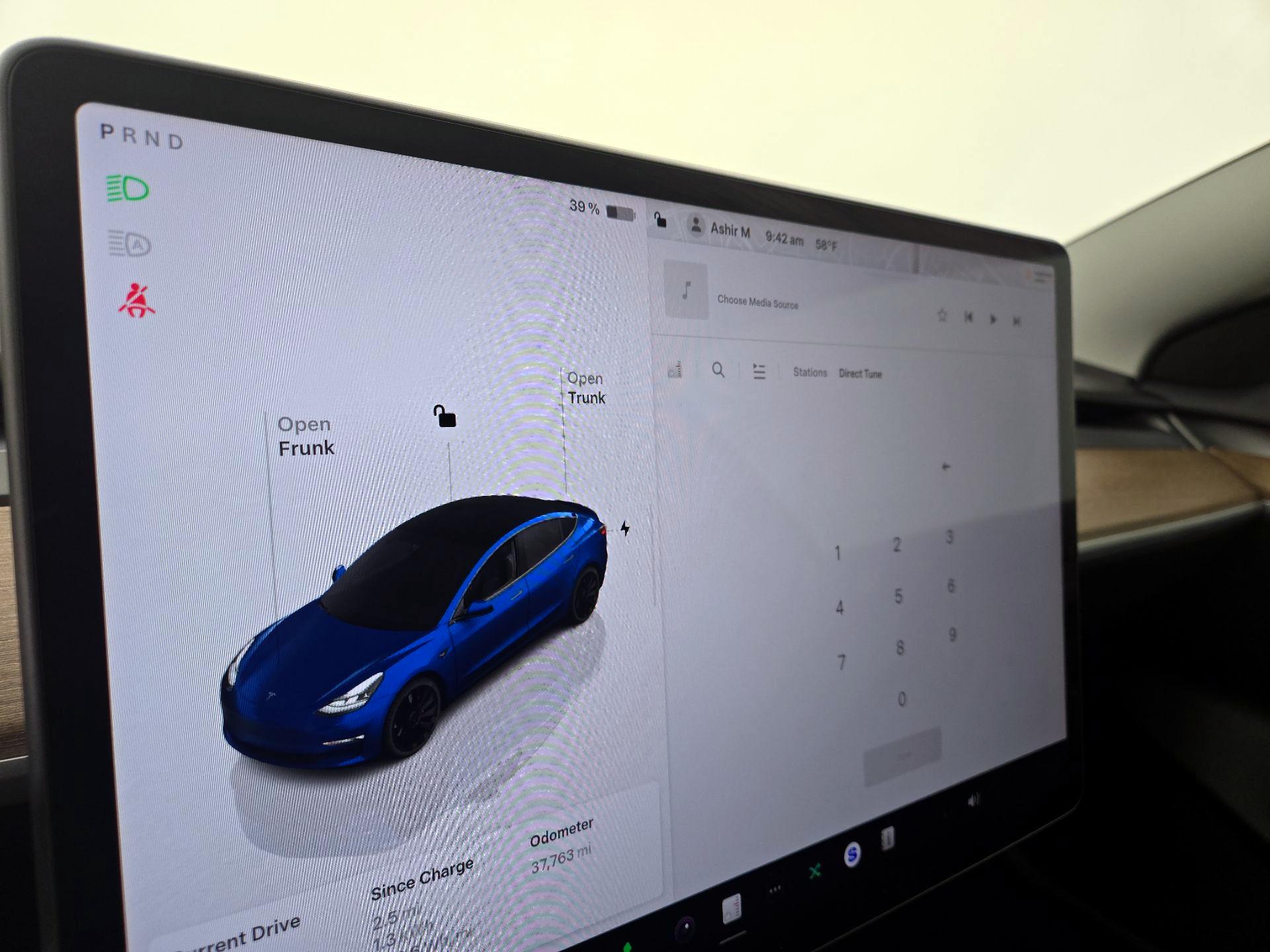 Thumbnail: 2023 Tesla Model 3 - 16
