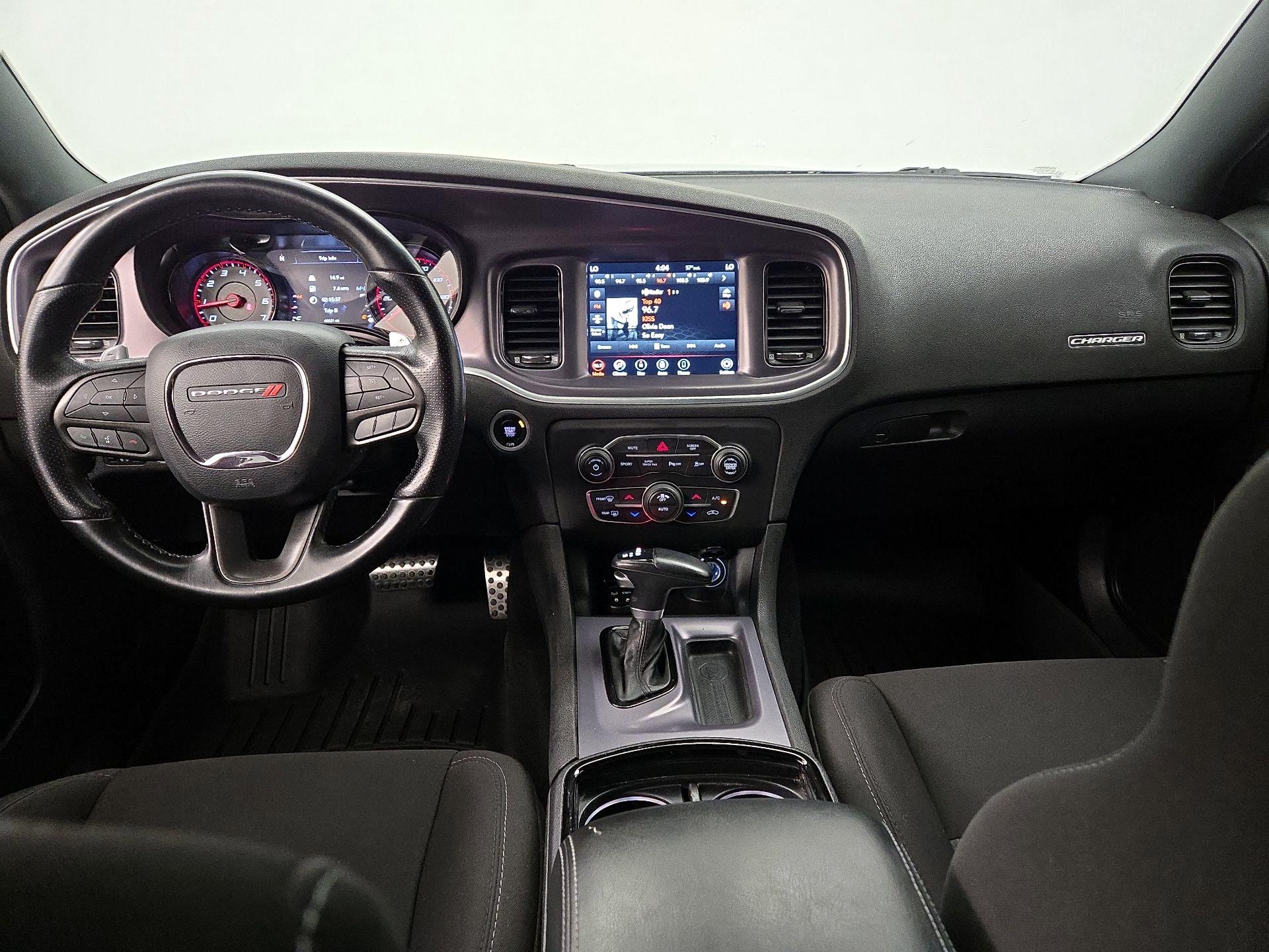 Thumbnail: 2020 Dodge Charger - 9