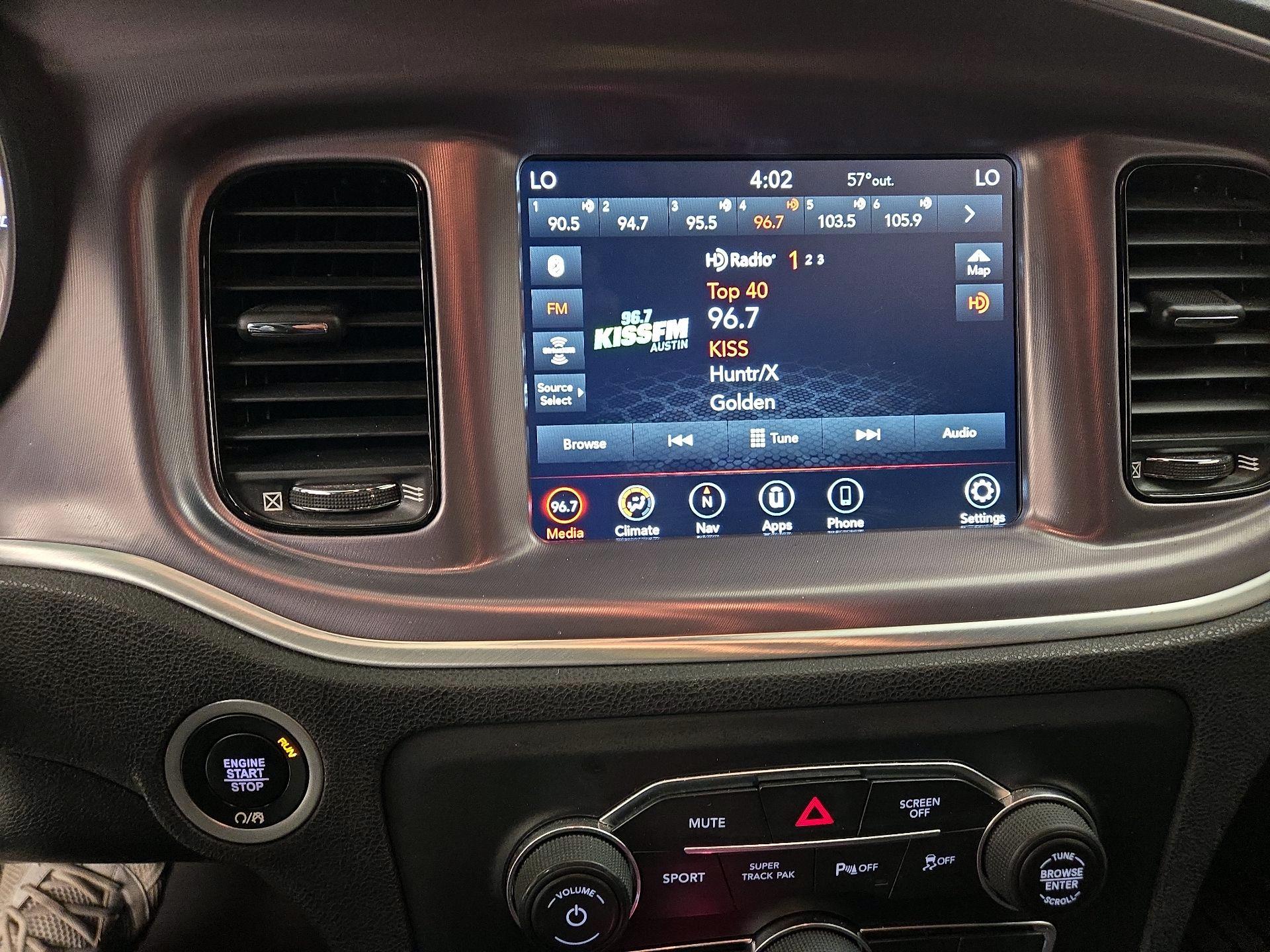 Thumbnail: 2020 Dodge Charger - 16