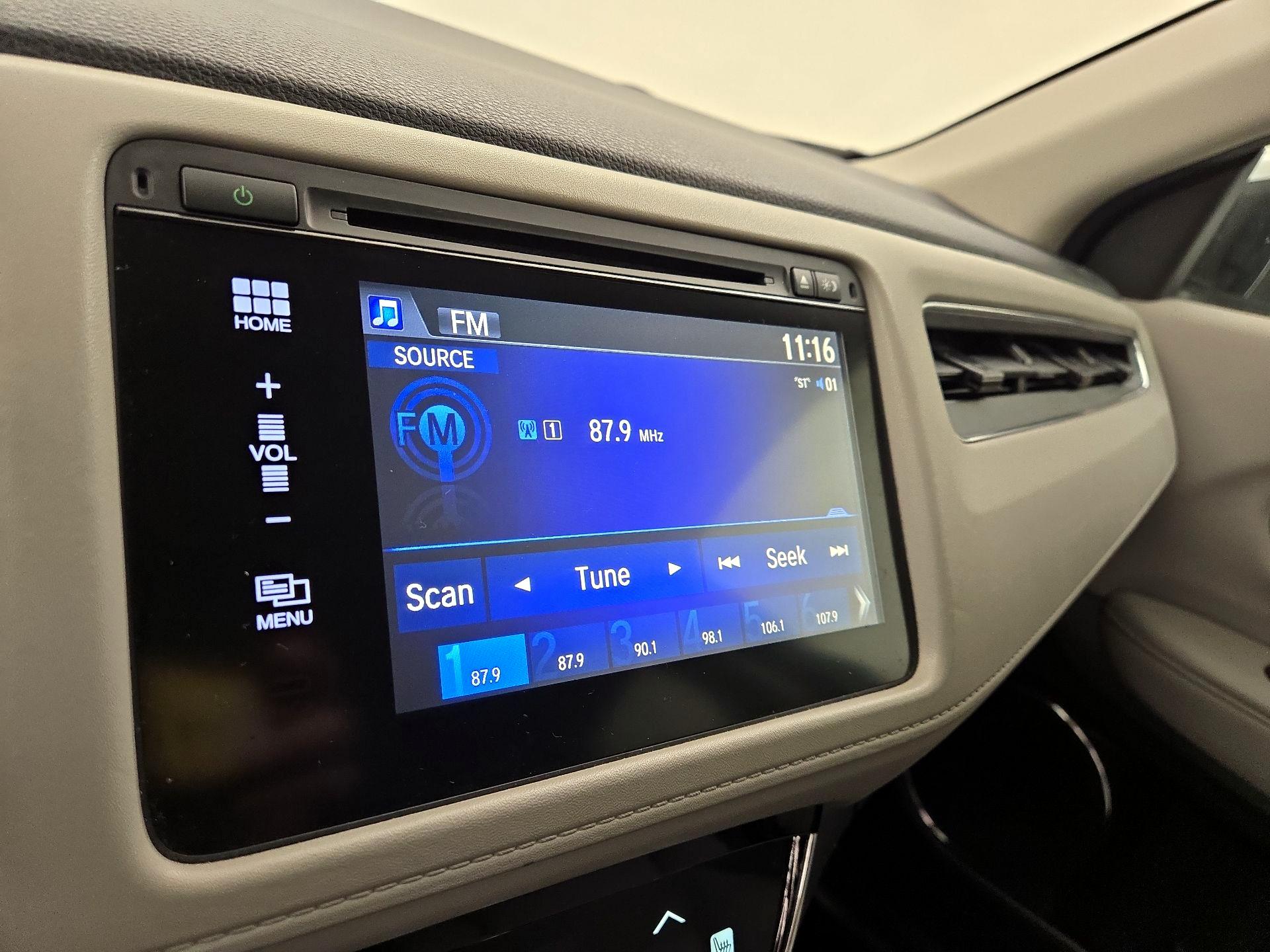 Thumbnail: 2016 Honda HR-V - 15